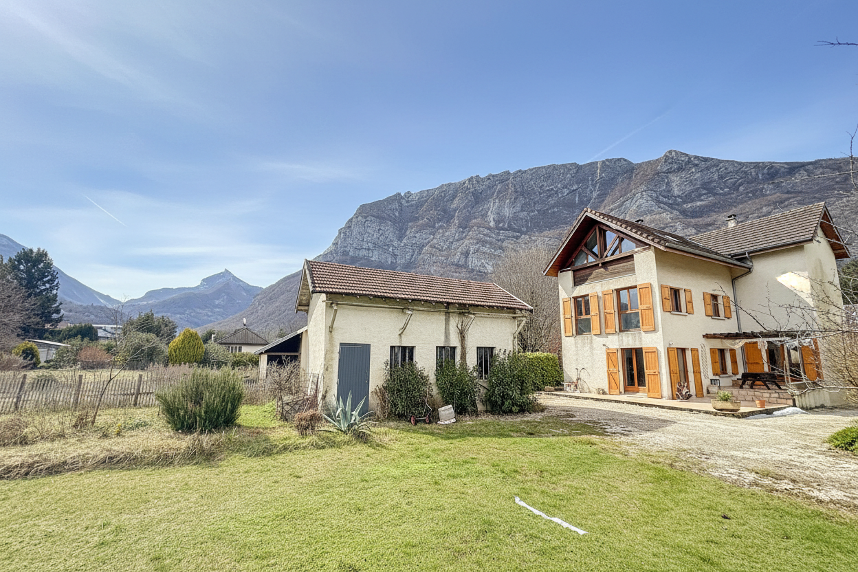 Agence immobilière de TRANSAC' IMMO