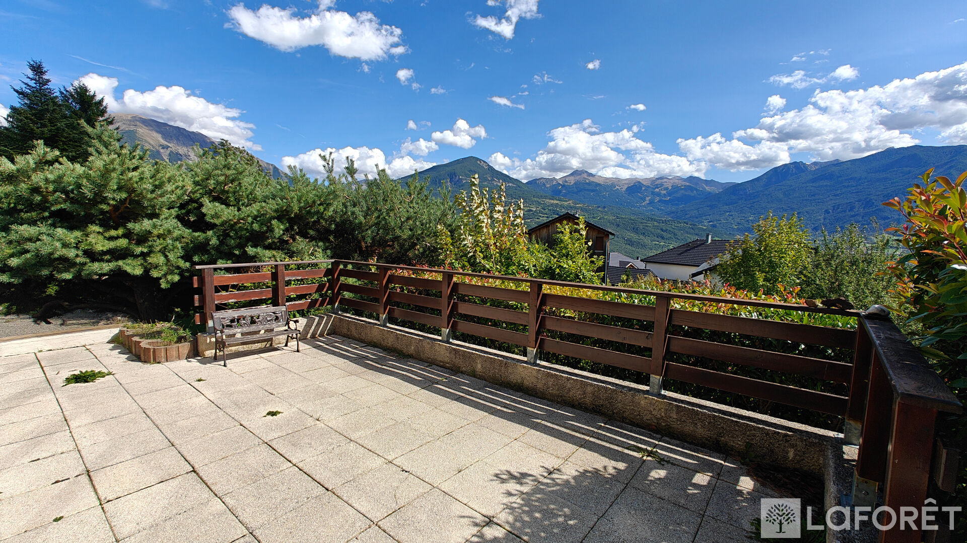 Agence immobilière de LAFORET EMBRUN