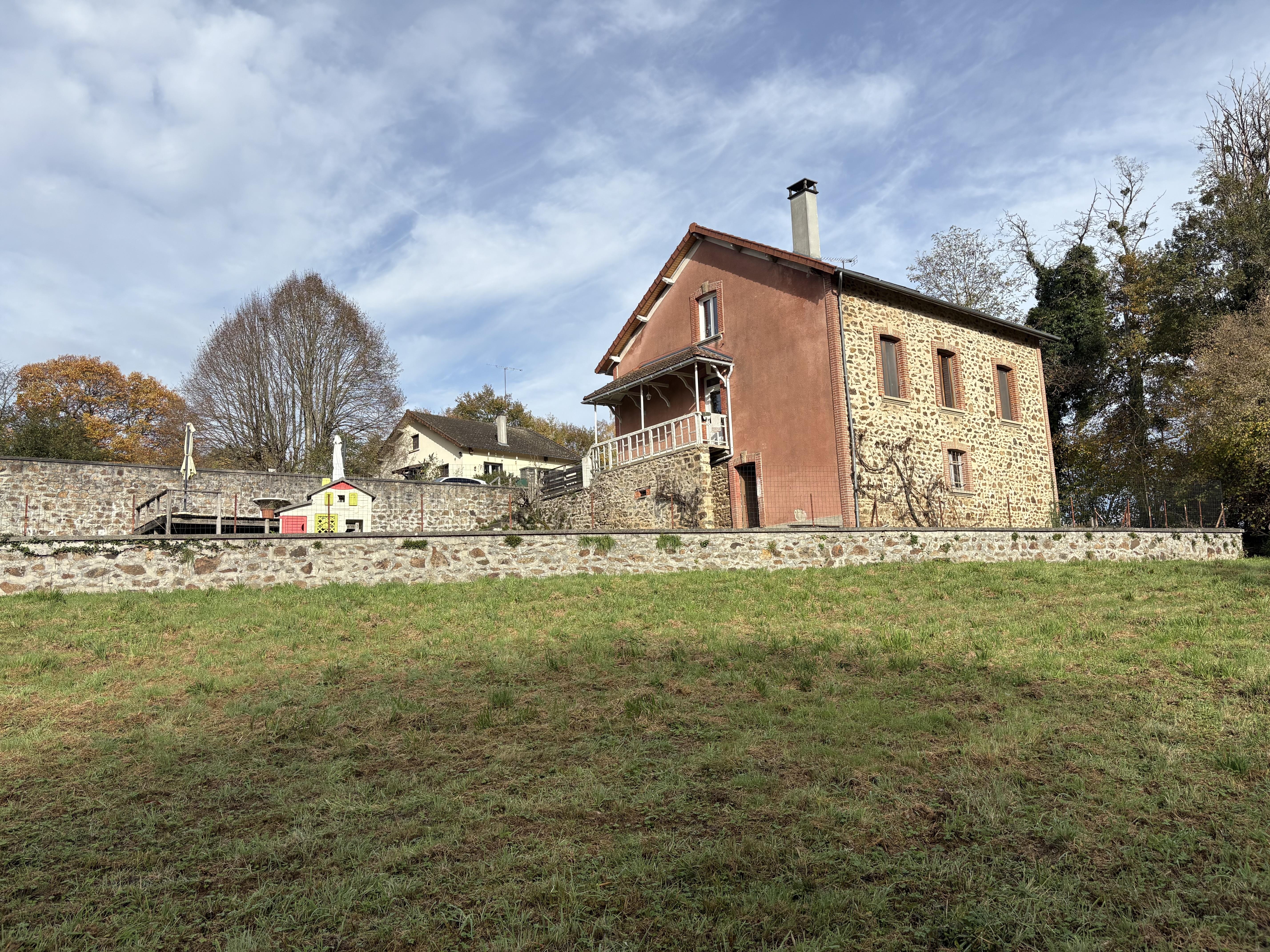 Agence immobilière de VERT ET BLEU IMMOBILIER