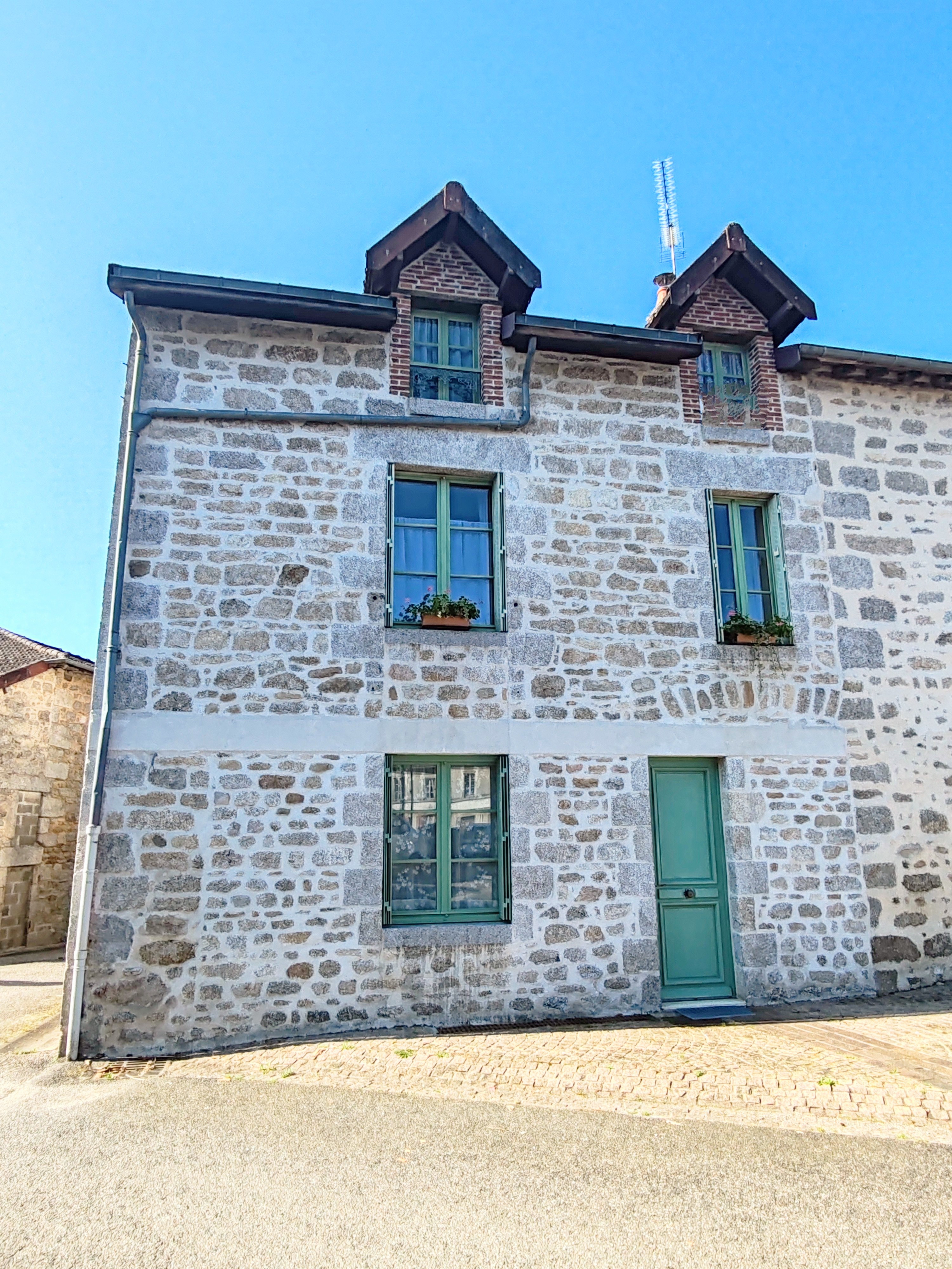 Agence immobilière de VERT ET BLEU IMMOBILIER