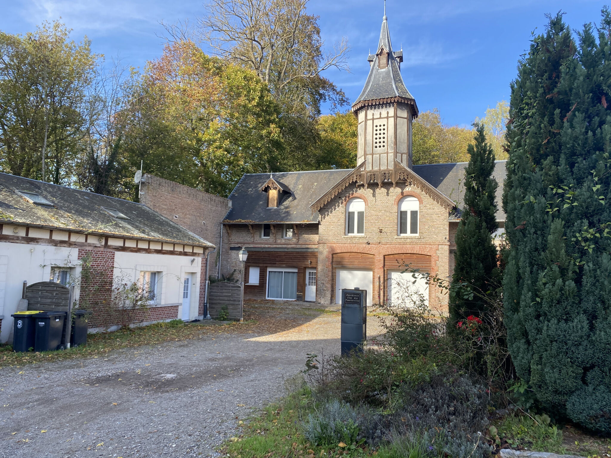 Agence immobilière de LAVAQUERIE DESGARDIN Marjorie