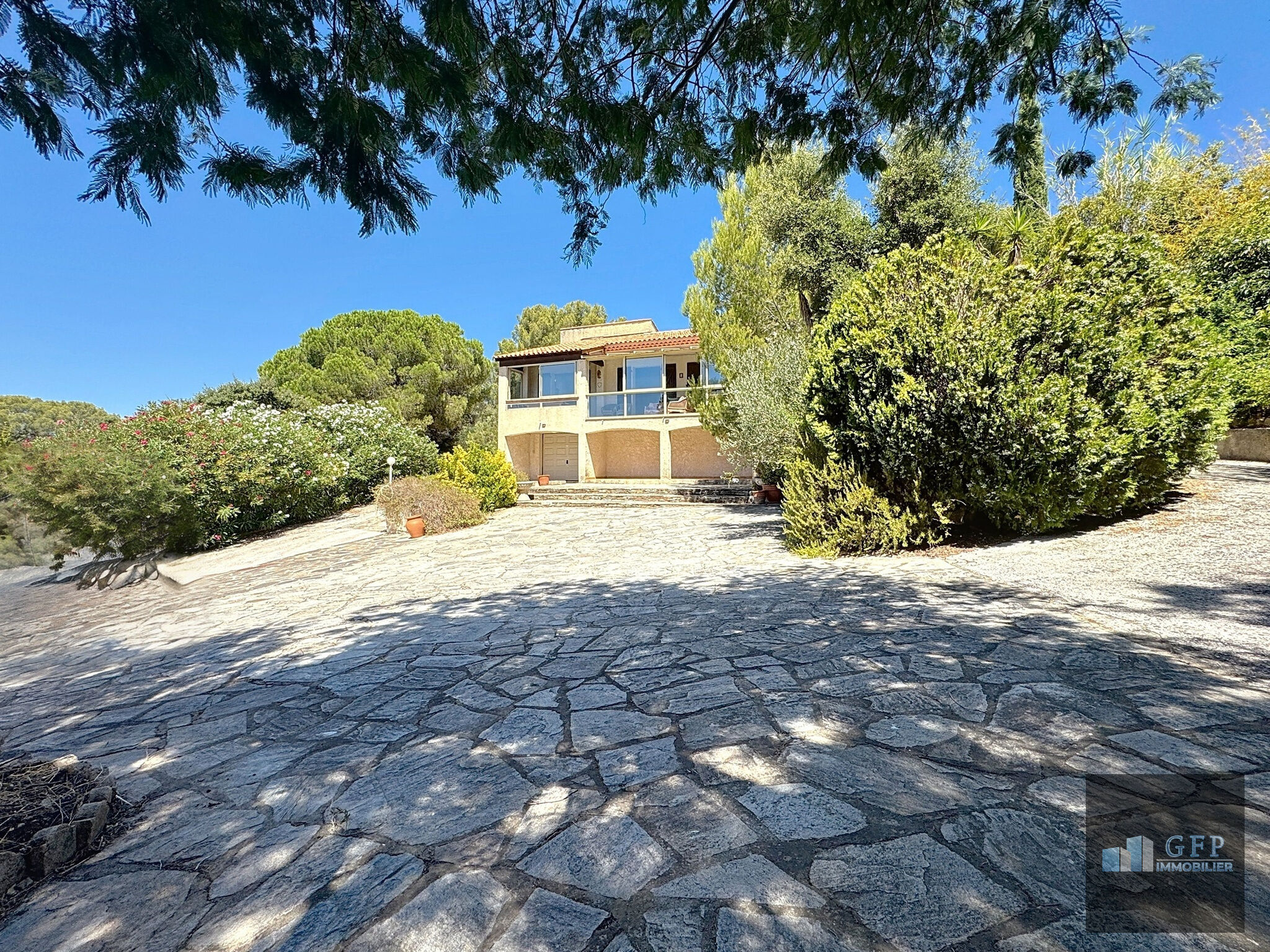 Agence immobilière de TOP Josselyn