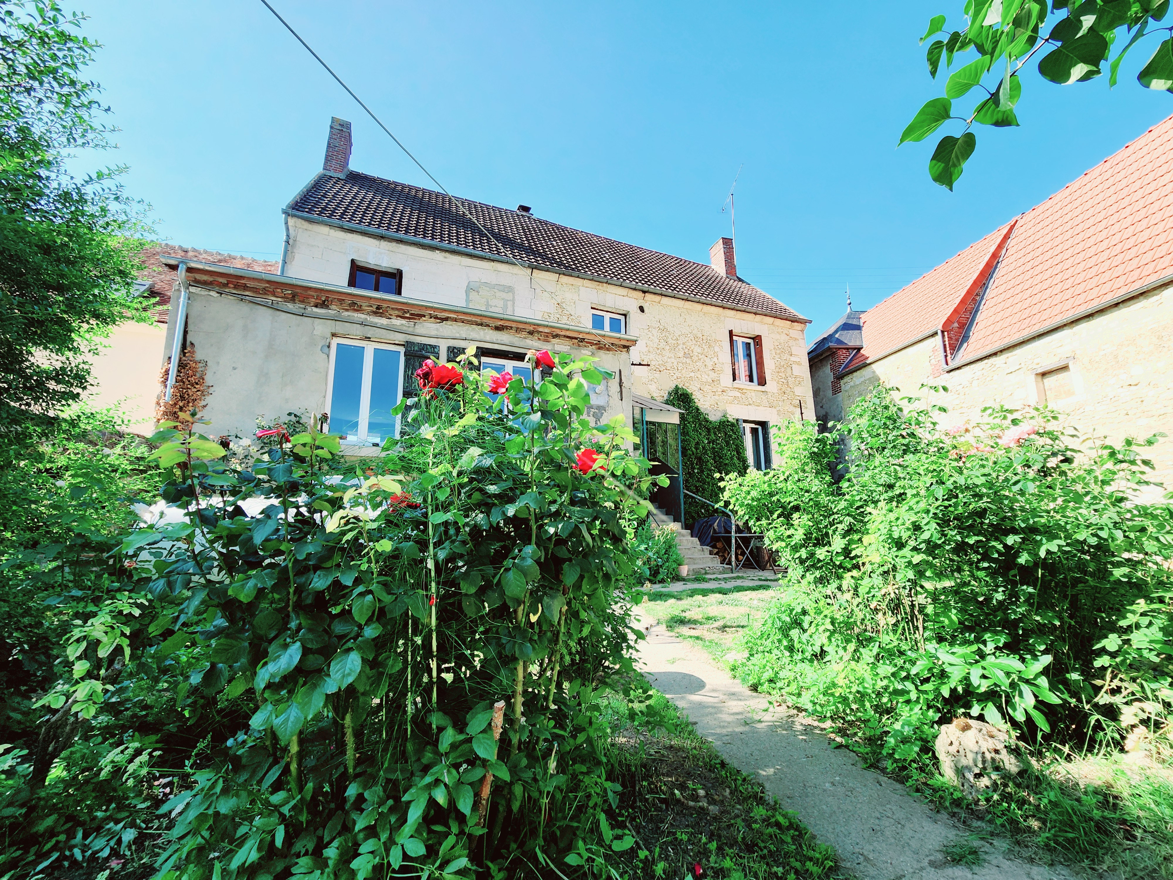 Agence immobilière de AGENCE BRESLES IMMOBILIER