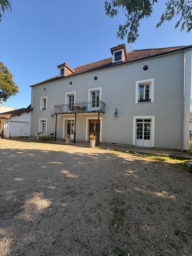 Agence immobilière de Elysa BURRI - Agent Commercial