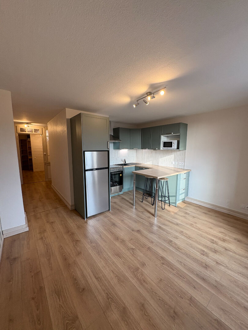 Agence immobilière de Elysa BURRI - Agent Commercial