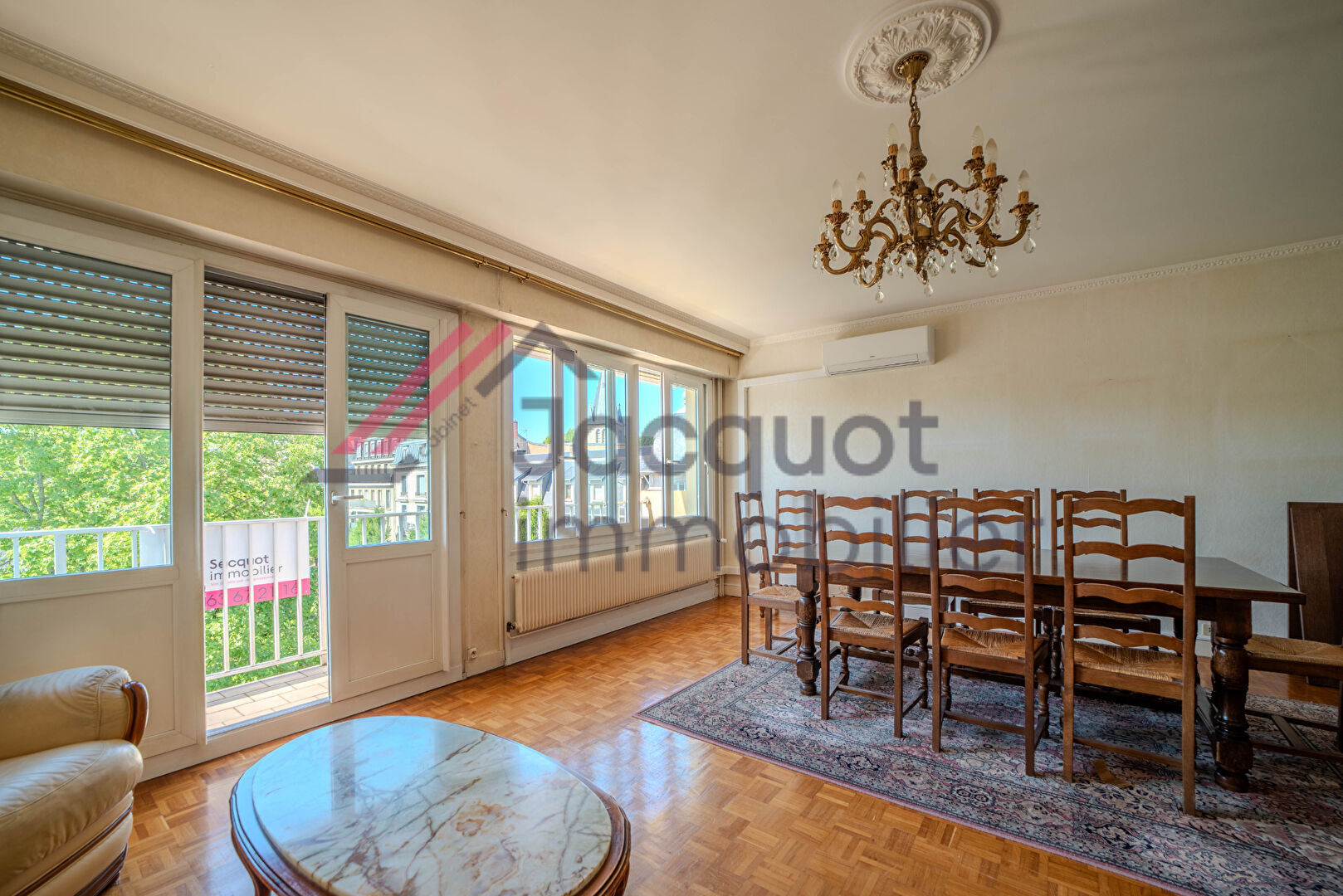 Agence immobilière de Elysa BURRI - Agent Commercial