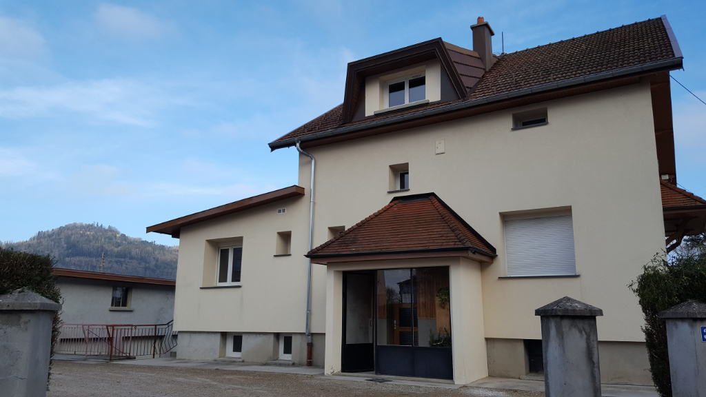 Agence immobilière de Elysa BURRI - Agent Commercial