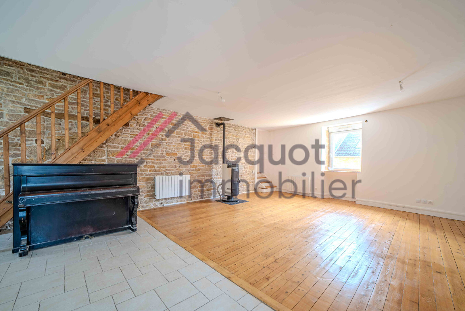 Agence immobilière de Elysa BURRI - Agent Commercial