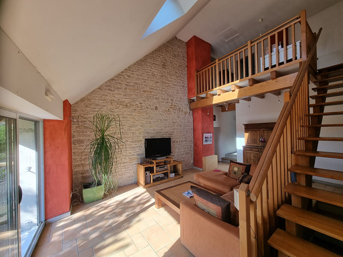 Agence immobilière de Elysa BURRI - Agent Commercial