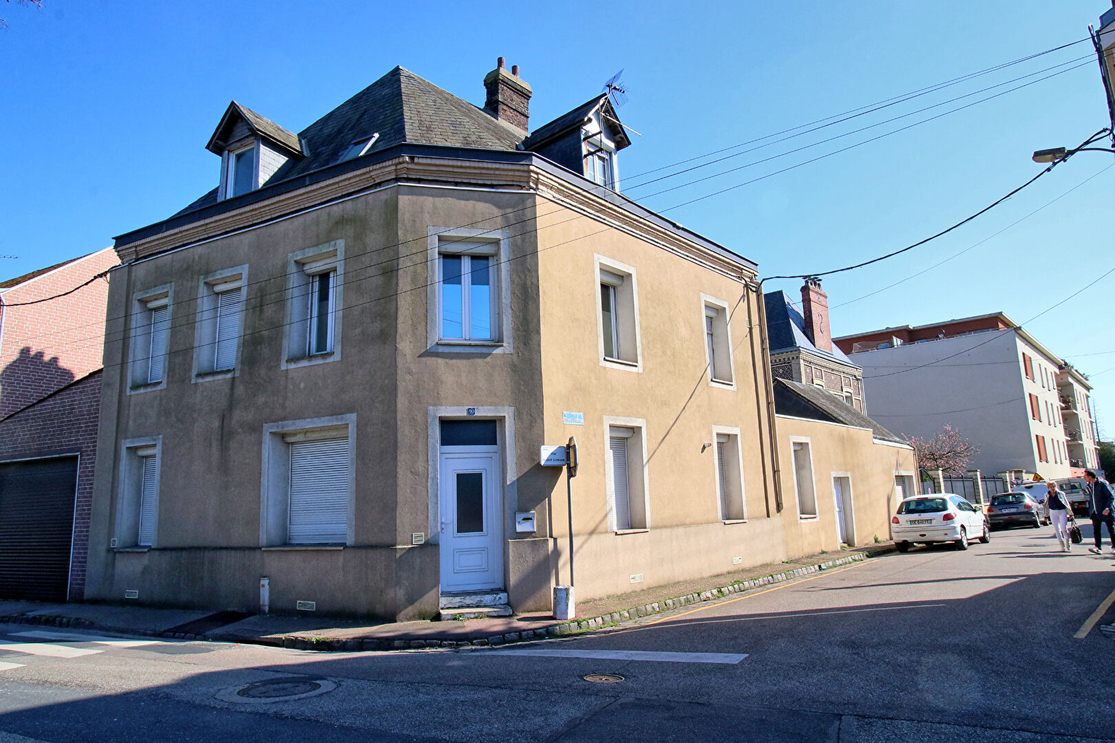 Agence immobilière de KAYZO INVEST