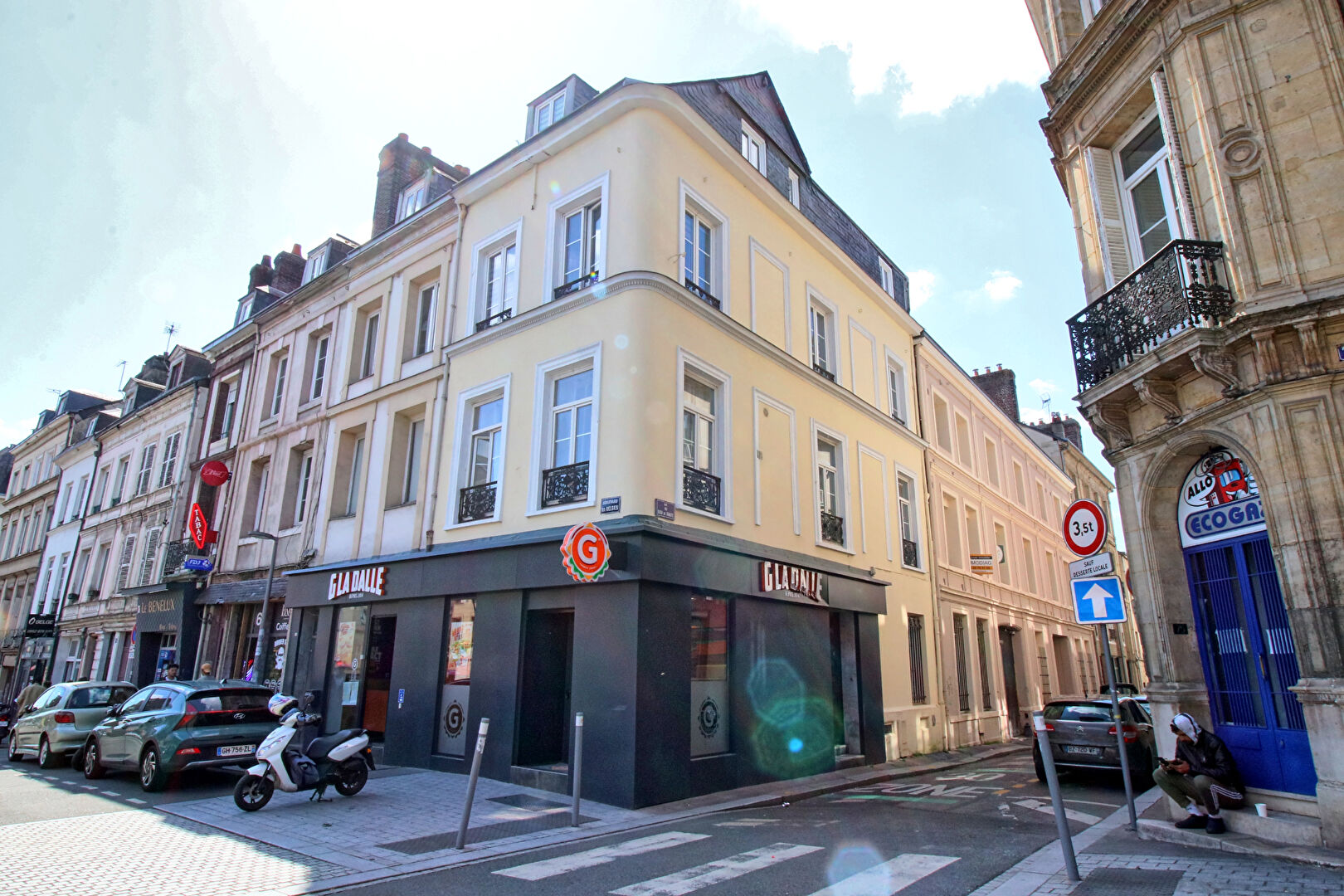 Agence immobilière de KAYZO INVEST