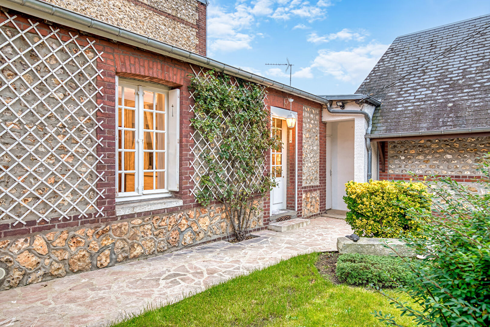 Agence immobilière de KAYZO INVEST