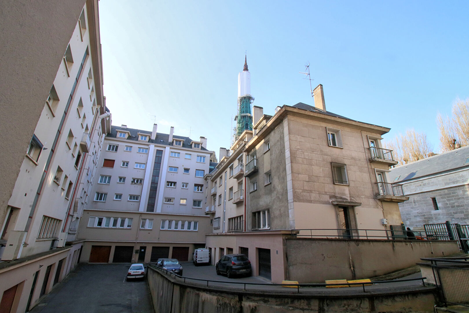 Agence immobilière de KAYZO INVEST