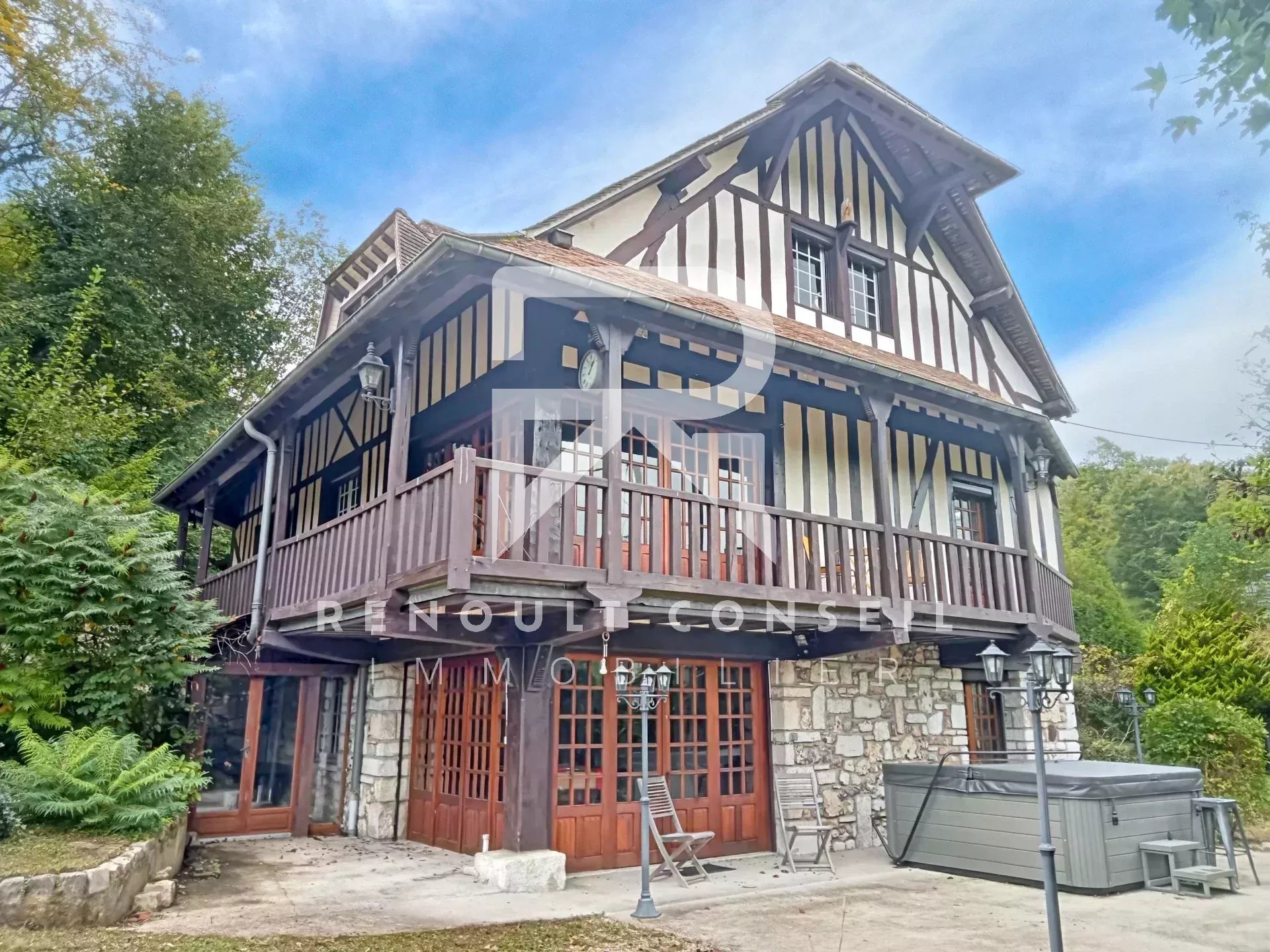 Agence immobilière de Marc DOUYERE