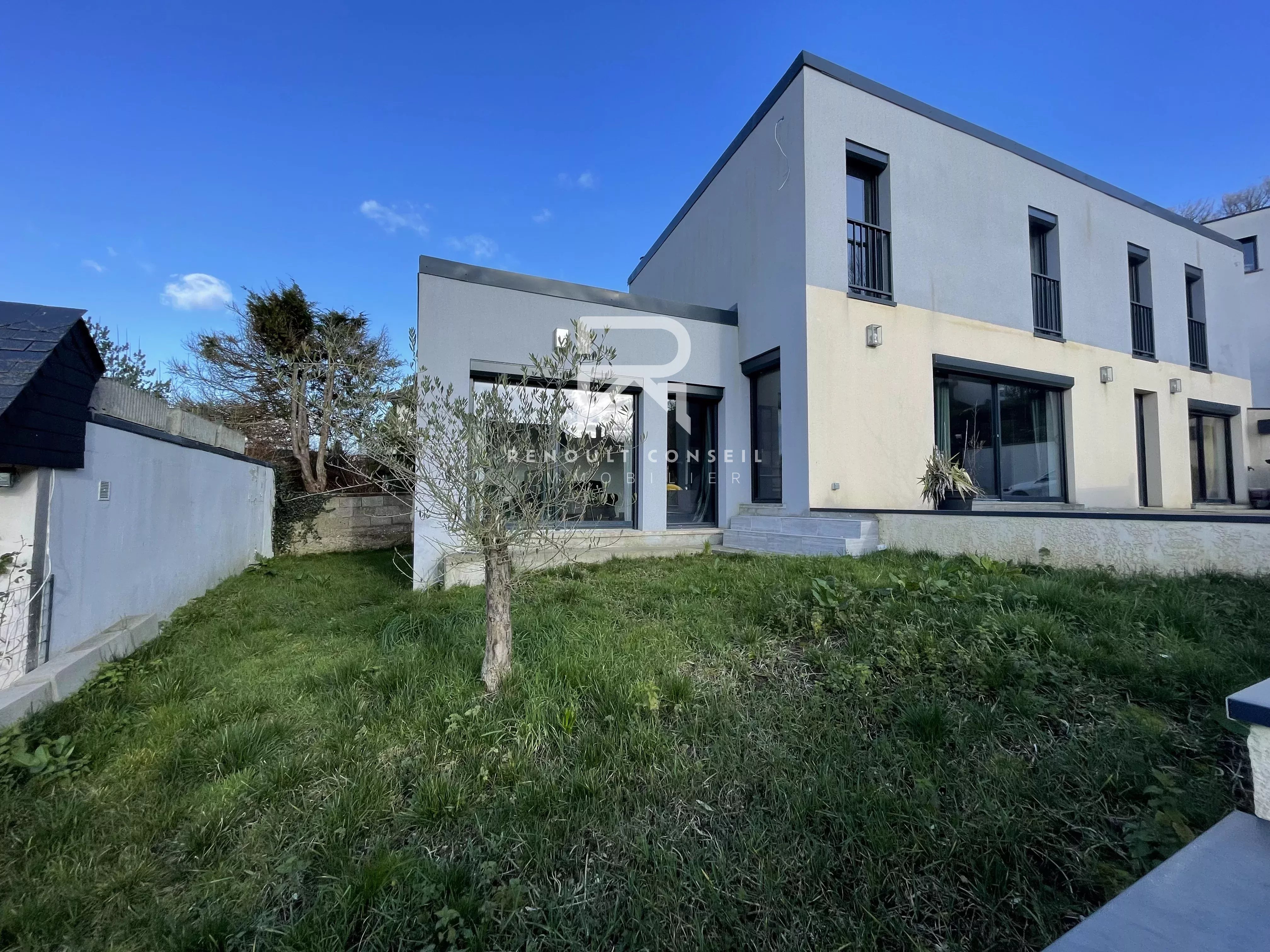 Agence immobilière de Marc DOUYERE