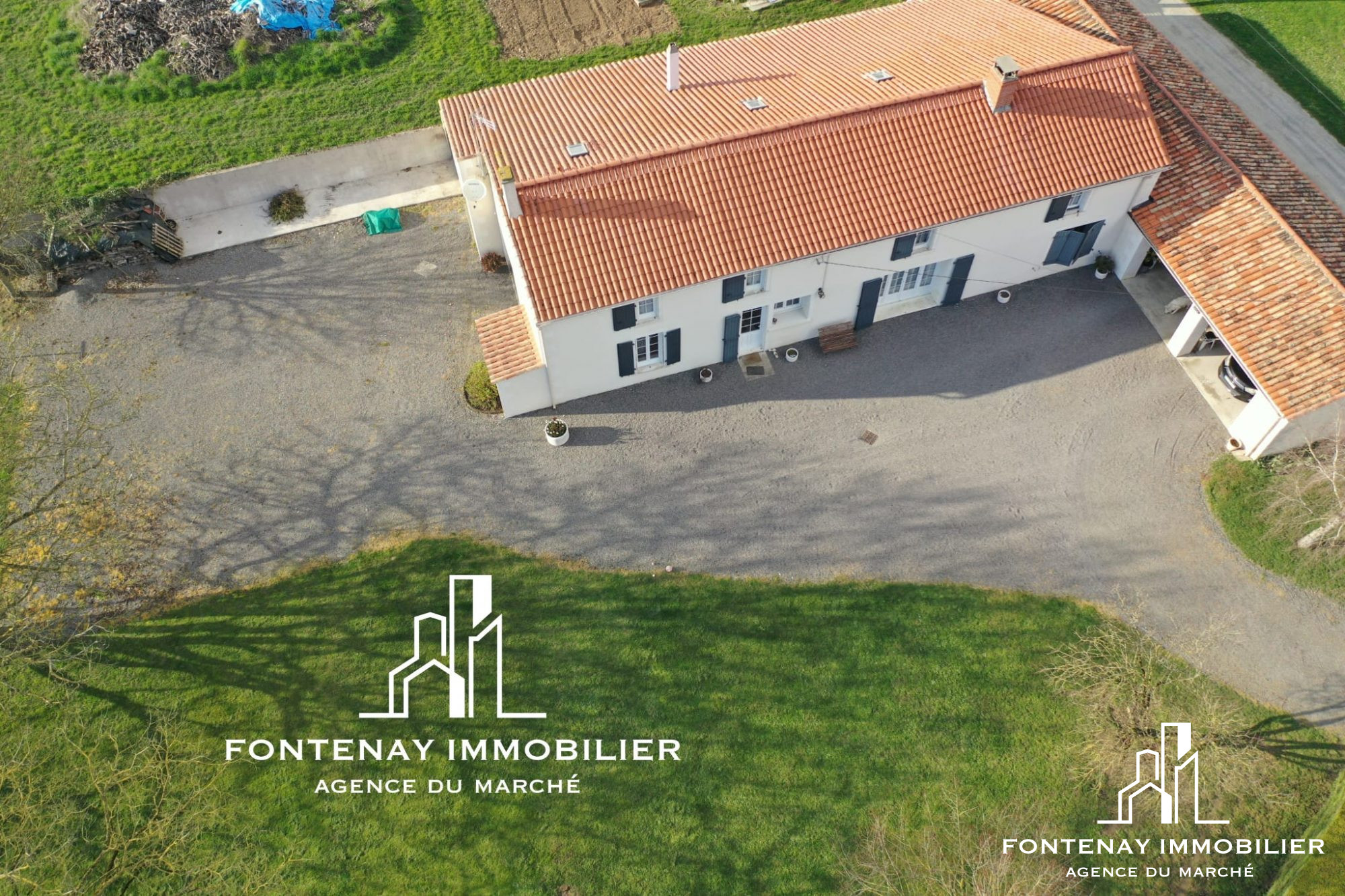 Agence immobilière de DRUJON D'ASTROS Christophe