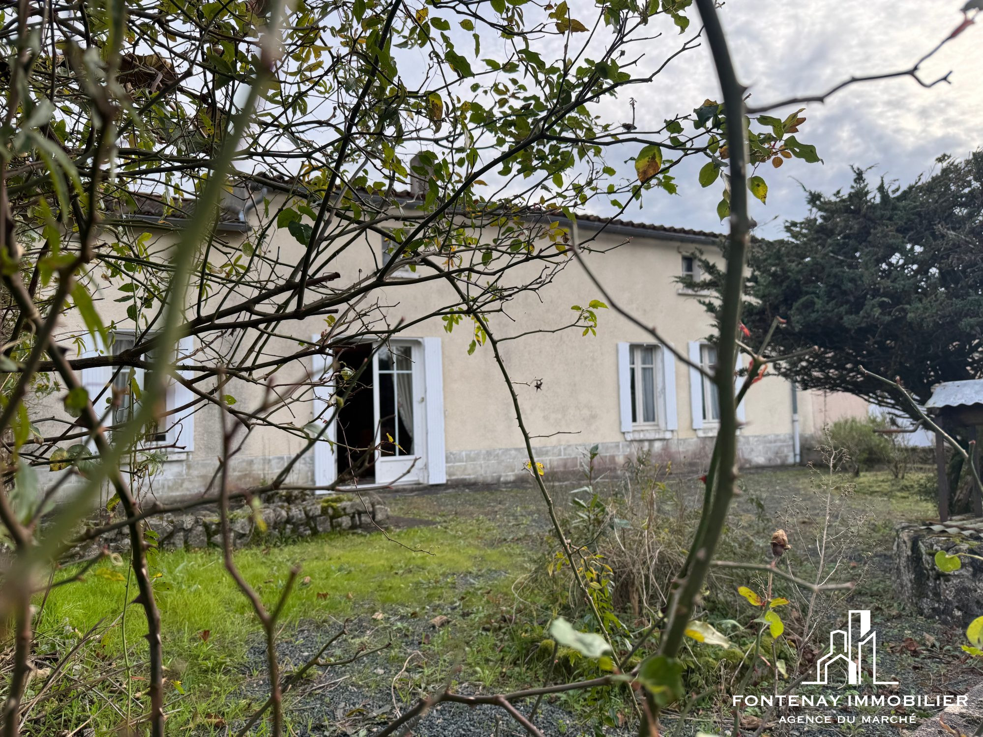 Agence immobilière de DRUJON D'ASTROS Christophe