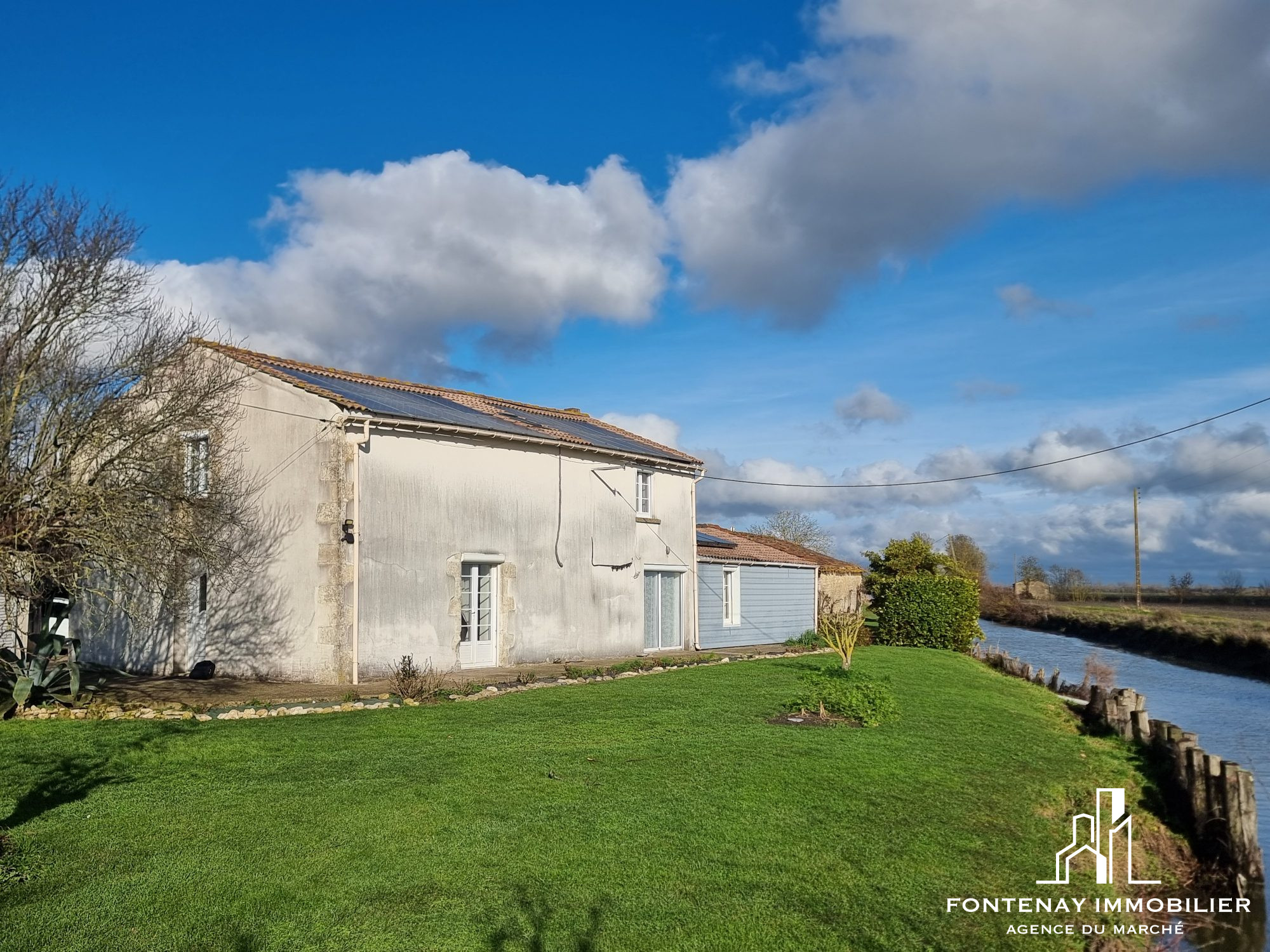 Agence immobilière de DRUJON D'ASTROS Christophe