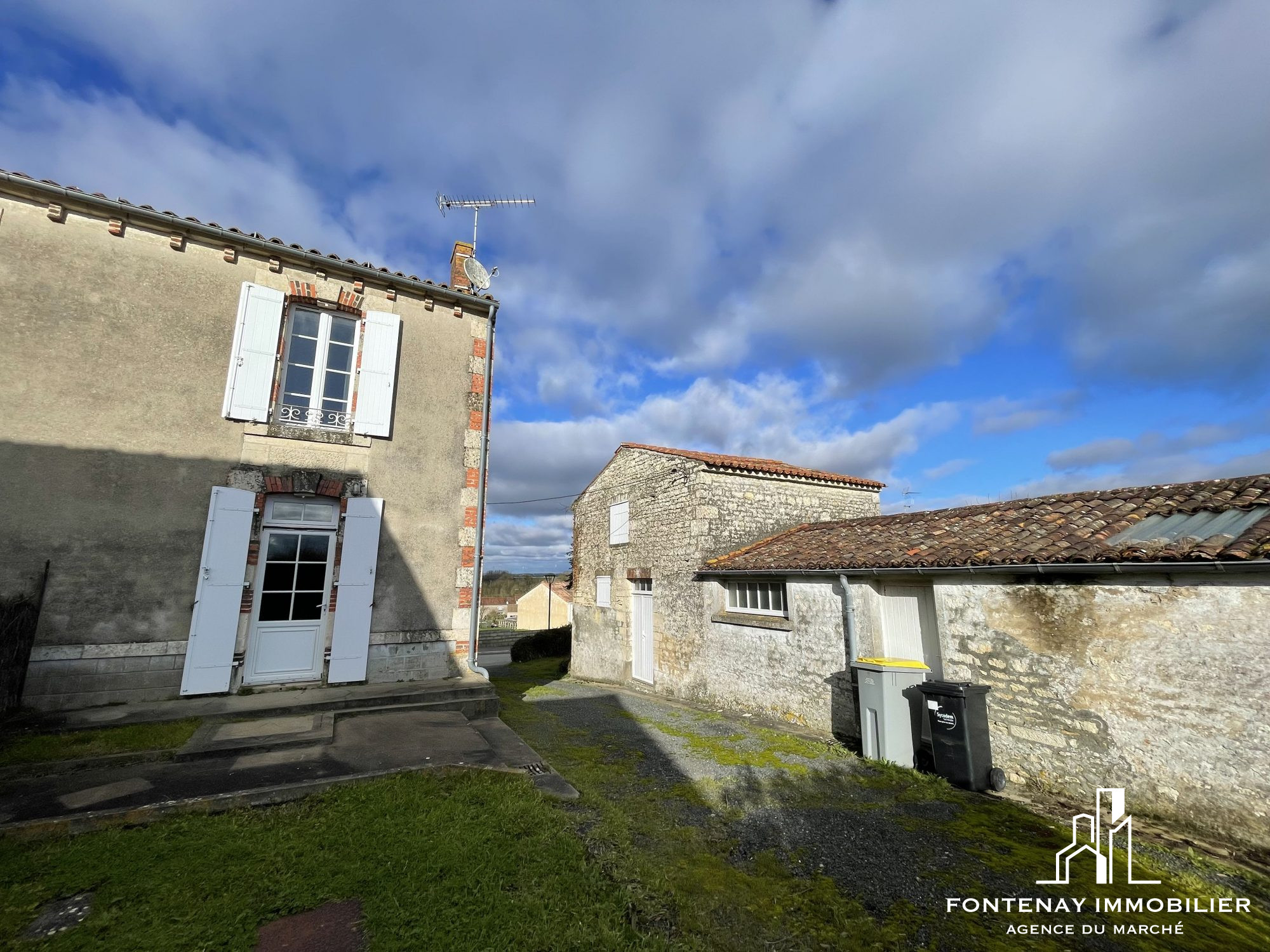 Agence immobilière de DRUJON D'ASTROS Christophe