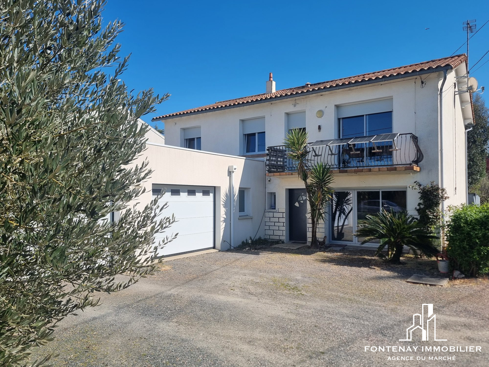 Agence immobilière de DRUJON D'ASTROS Christophe