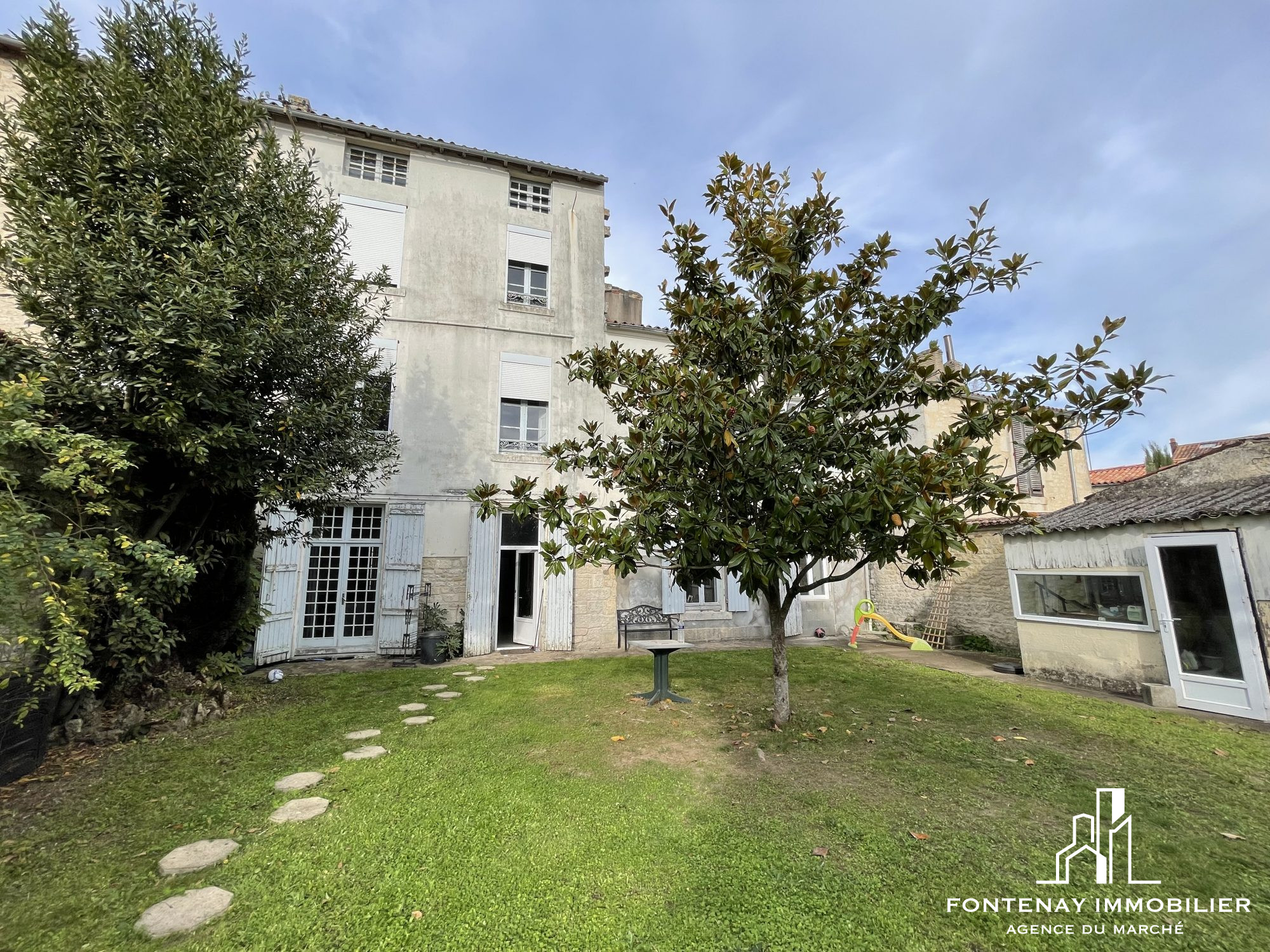 Agence immobilière de Fontenay Immobilier - Agence Du Marché