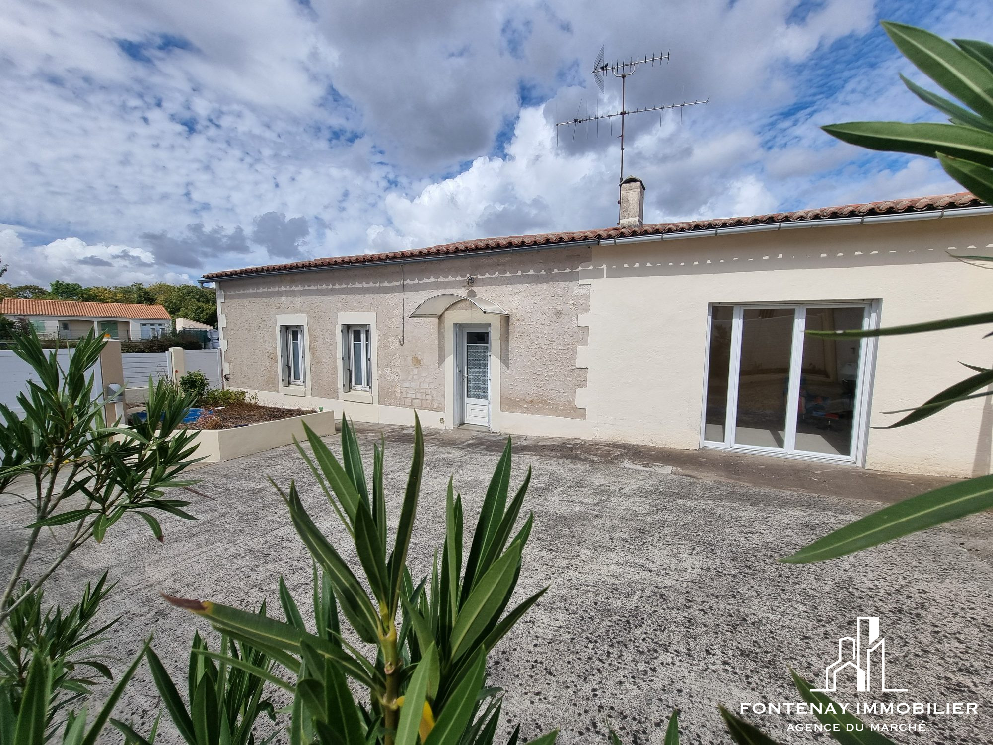 Agence immobilière de Fontenay Immobilier - Agence Du Marché