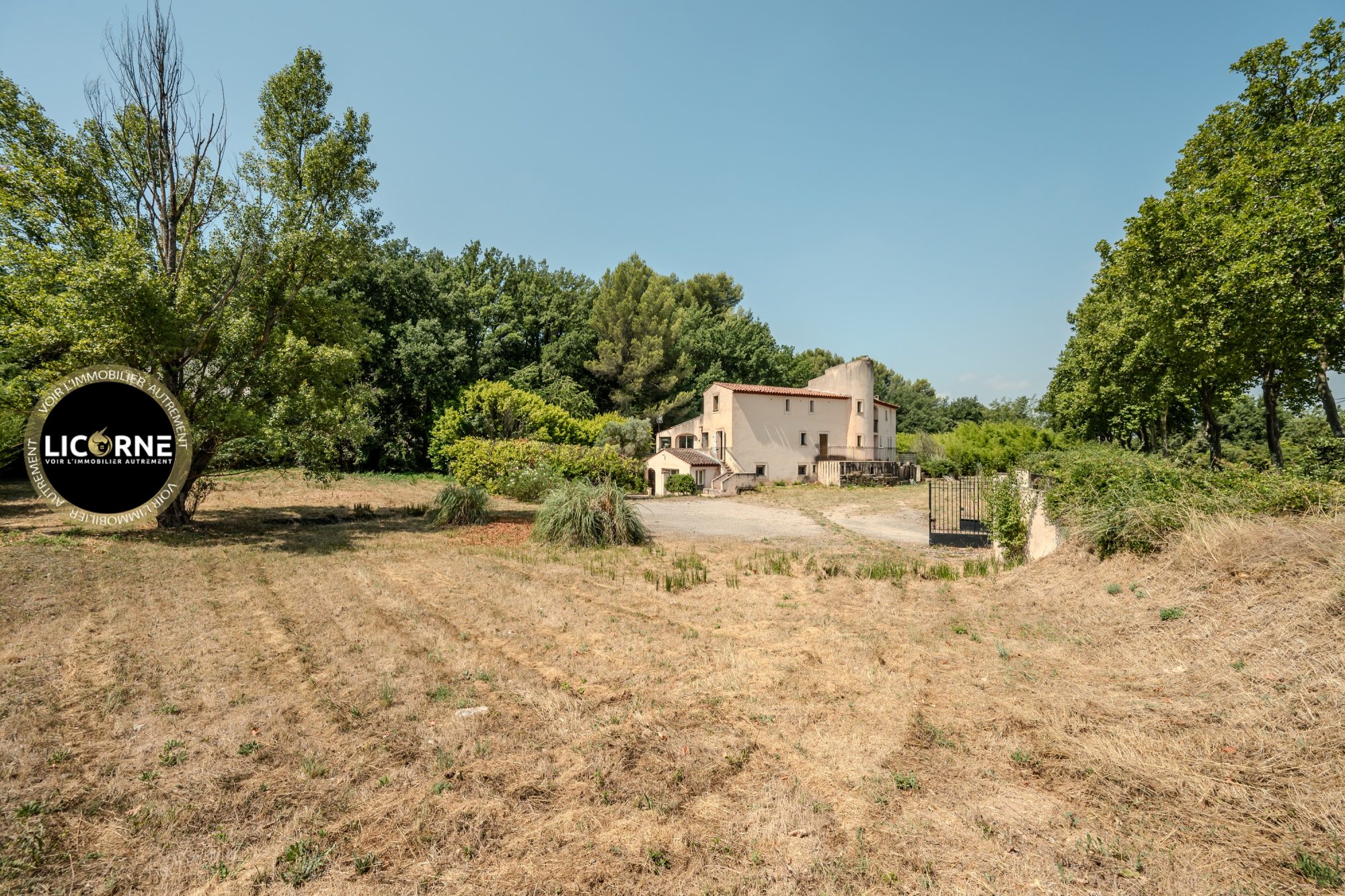 Agence immobilière de Licorne – Voir l’immobilier autrement