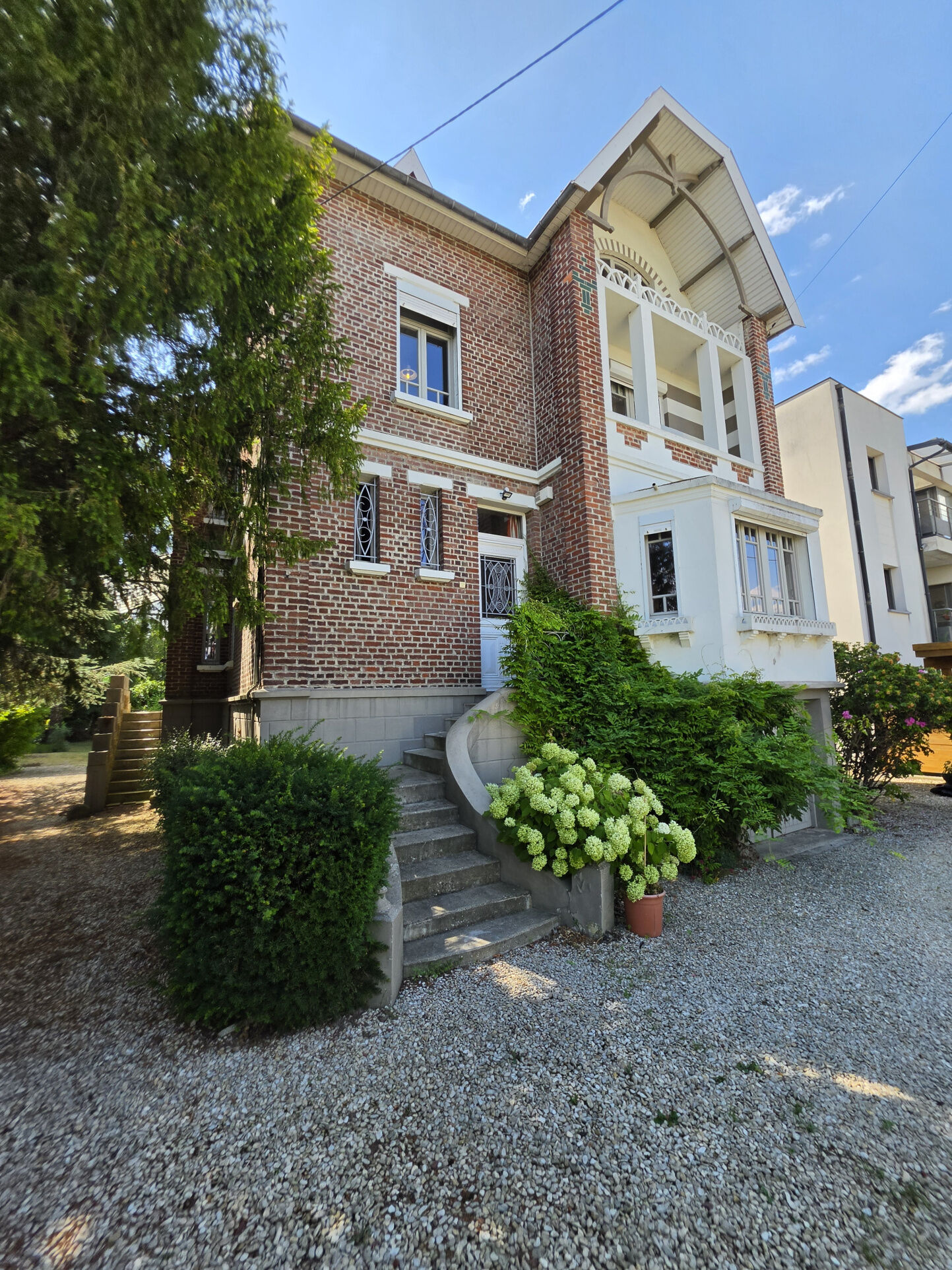 Agence immobilière de LC IMMOBILIER