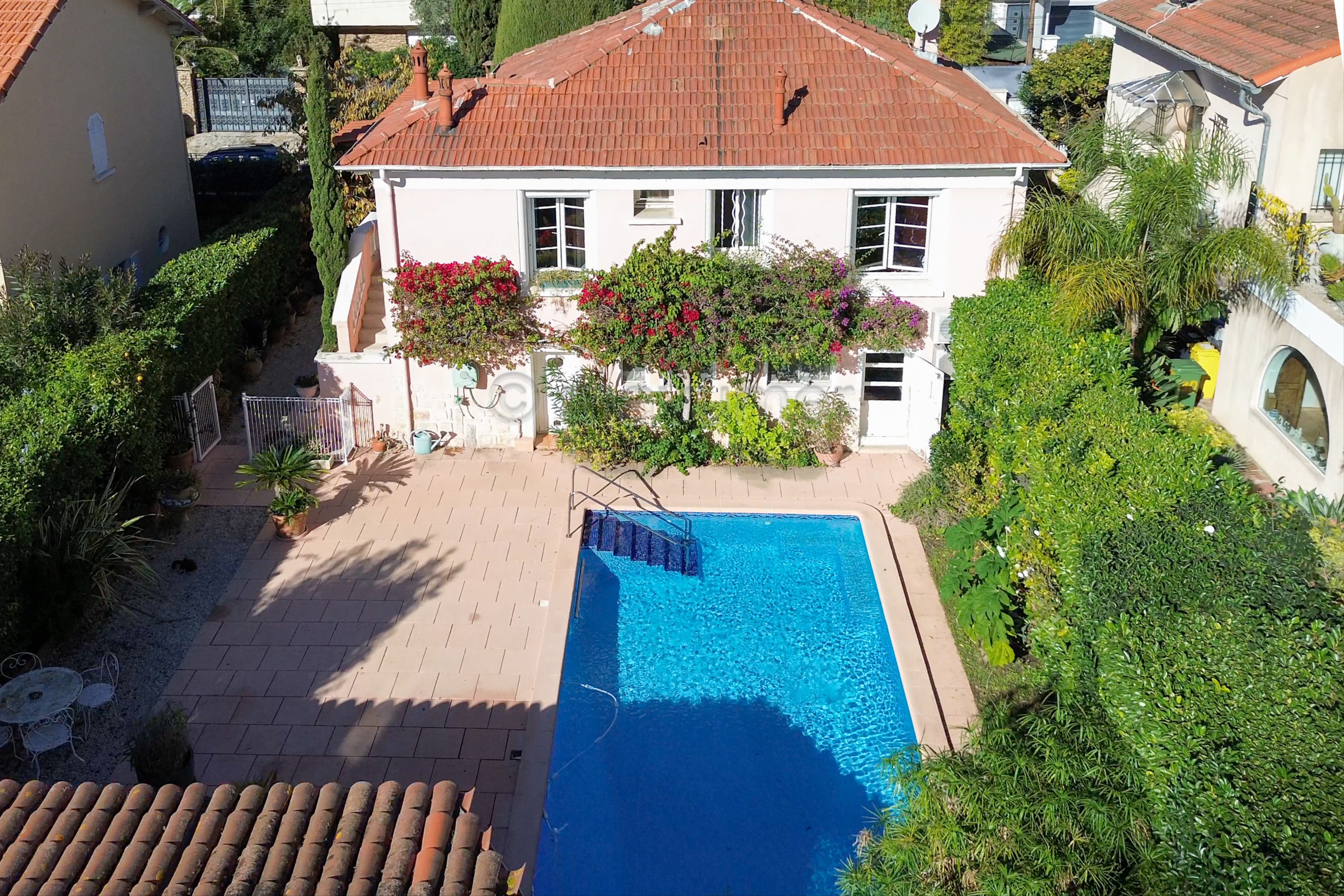 Agence immobilière de Mavumer