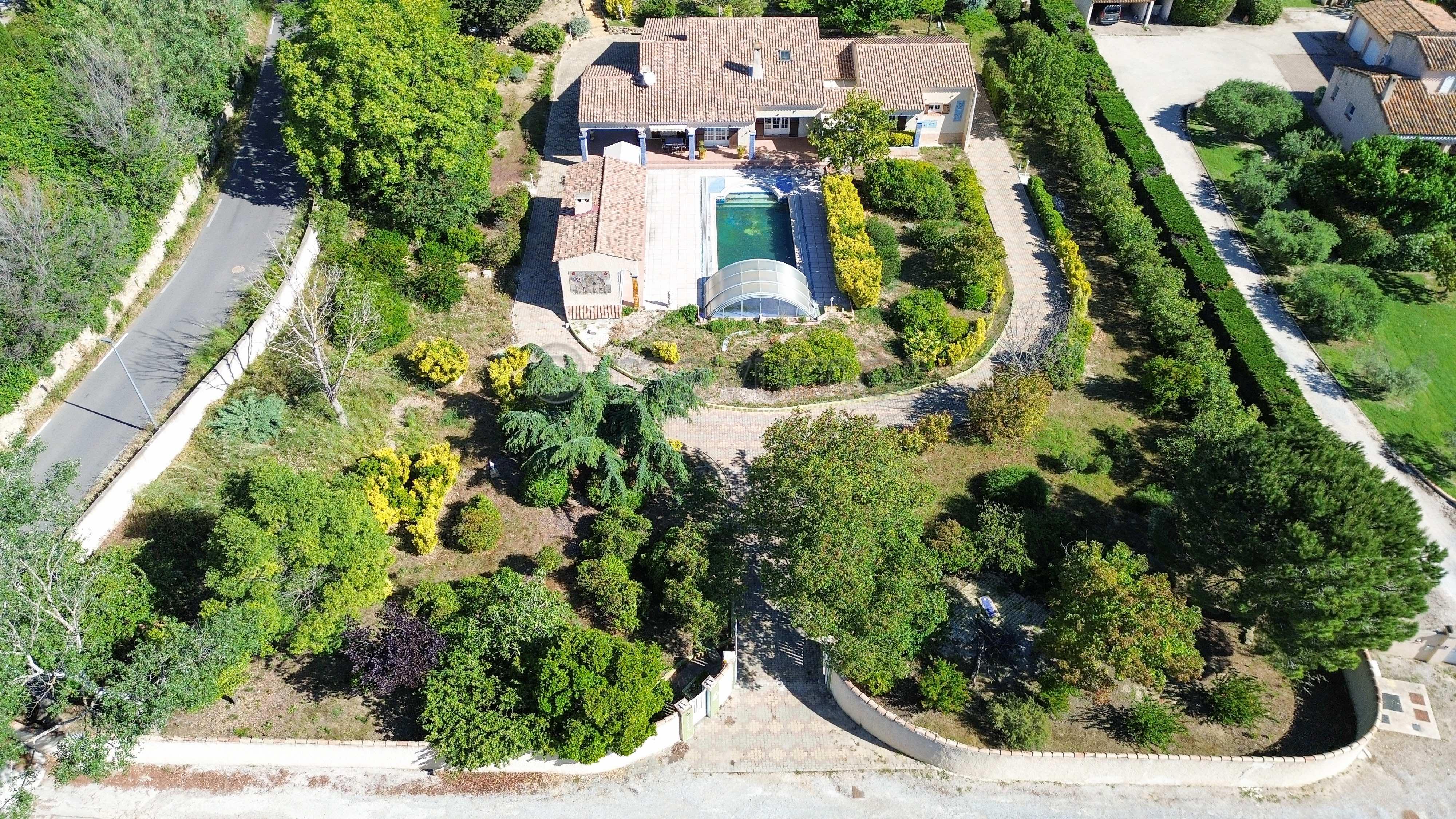 Agence immobilière de Mavumer