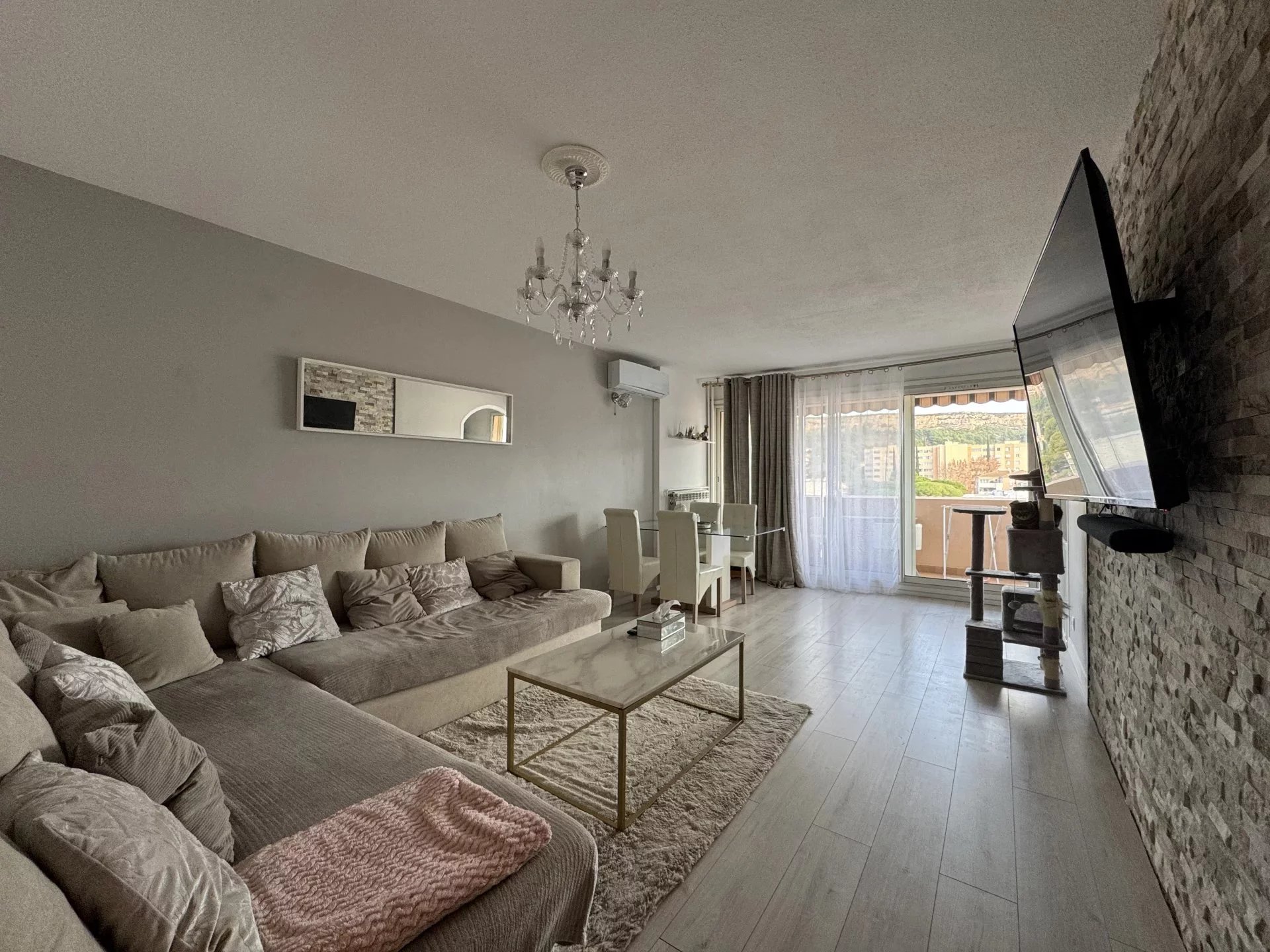 Agence immobilière de Célia OURAGHI