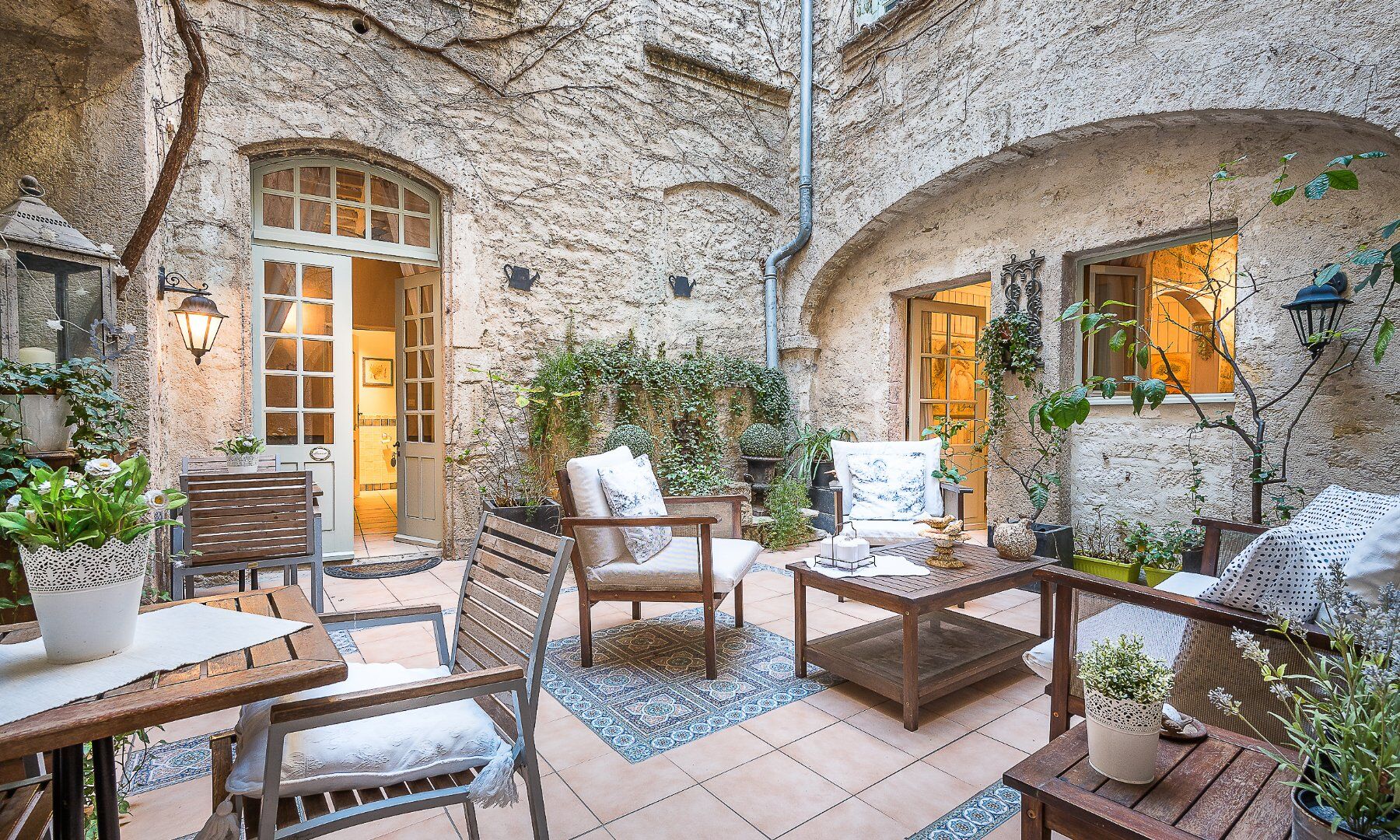 Agence immobilière de AGENCE INTERNATIONALE ALBERT HONIG