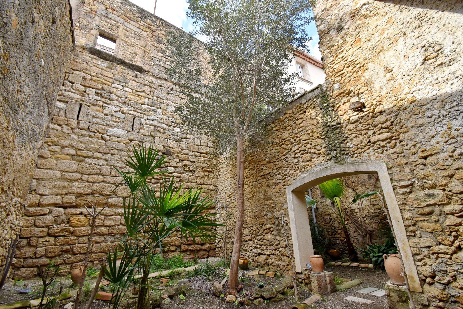 Agence immobilière de AGENCE INTERNATIONALE ALBERT HONIG