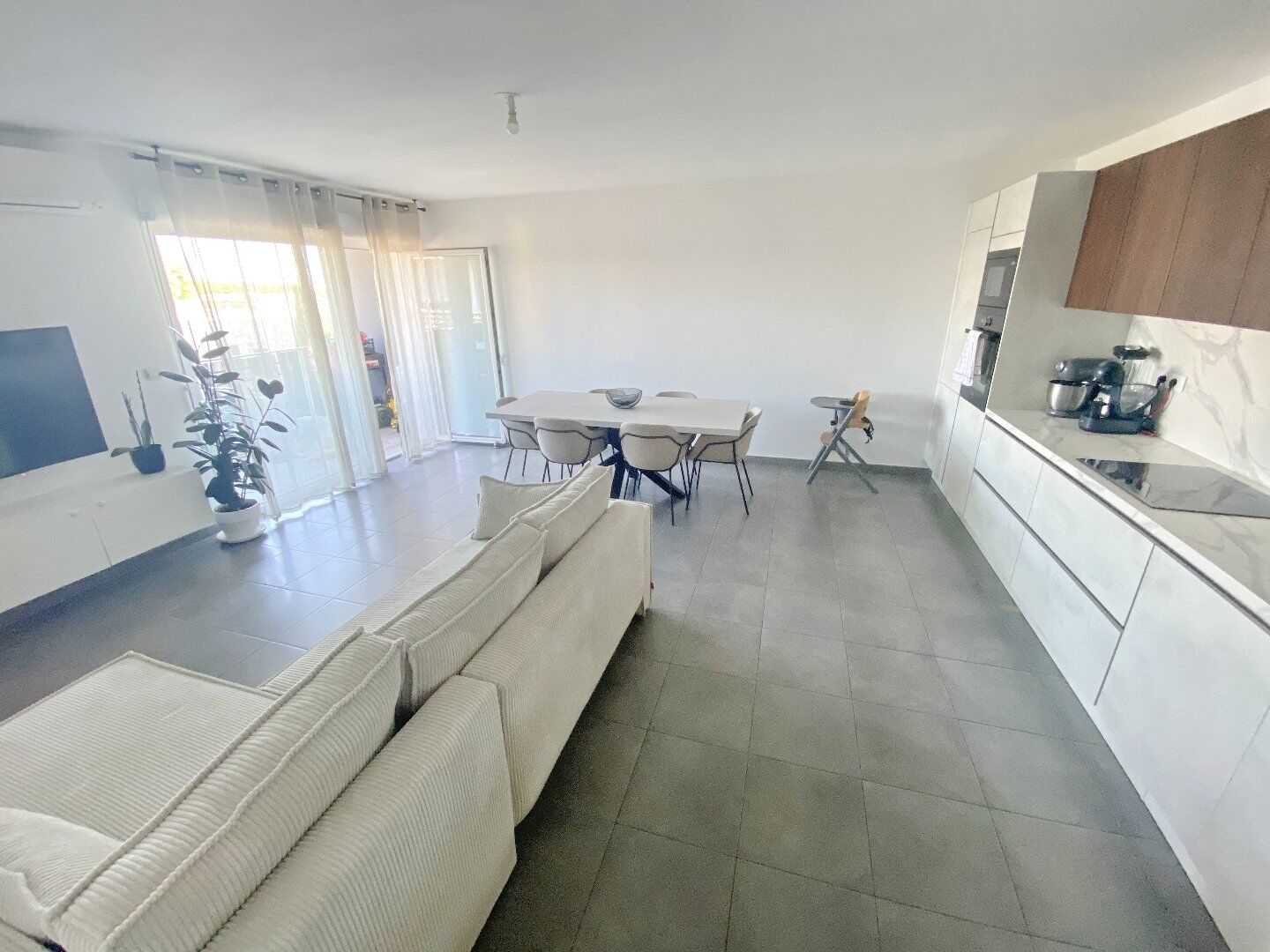 Agence immobilière de AGENCE INTERNATIONALE ALBERT HONIG