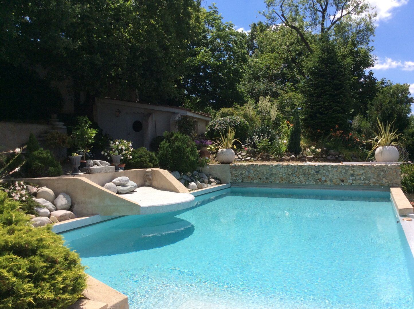 Agence immobilière de AGENCE INTERNATIONALE ALBERT HONIG