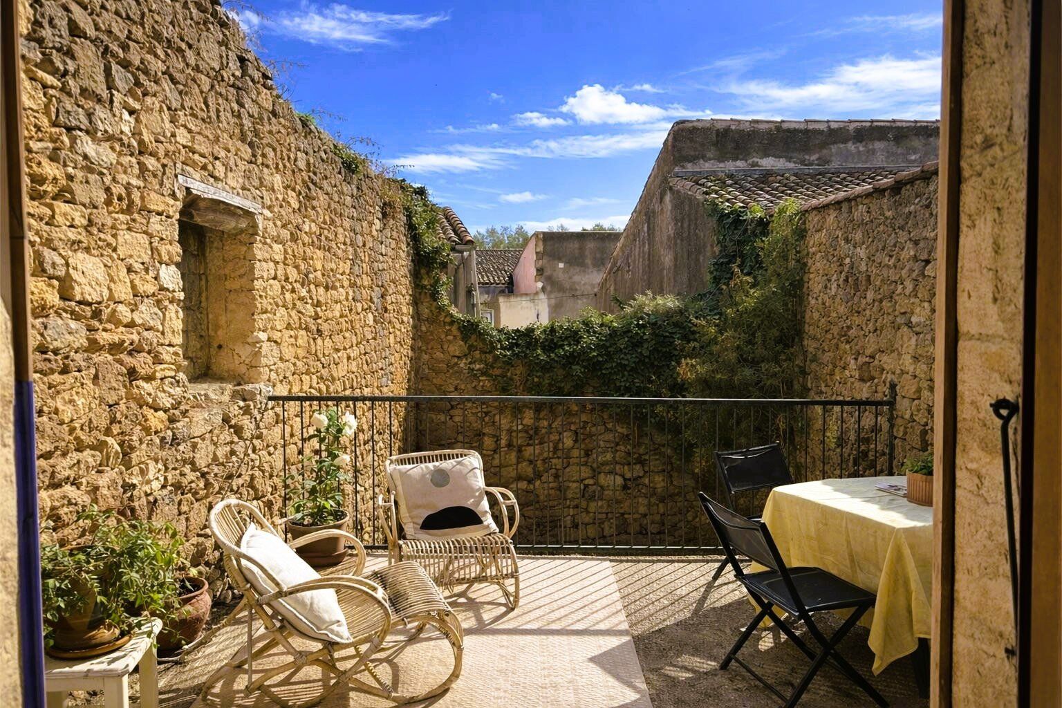 Agence immobilière de AGENCE INTERNATIONALE ALBERT HONIG