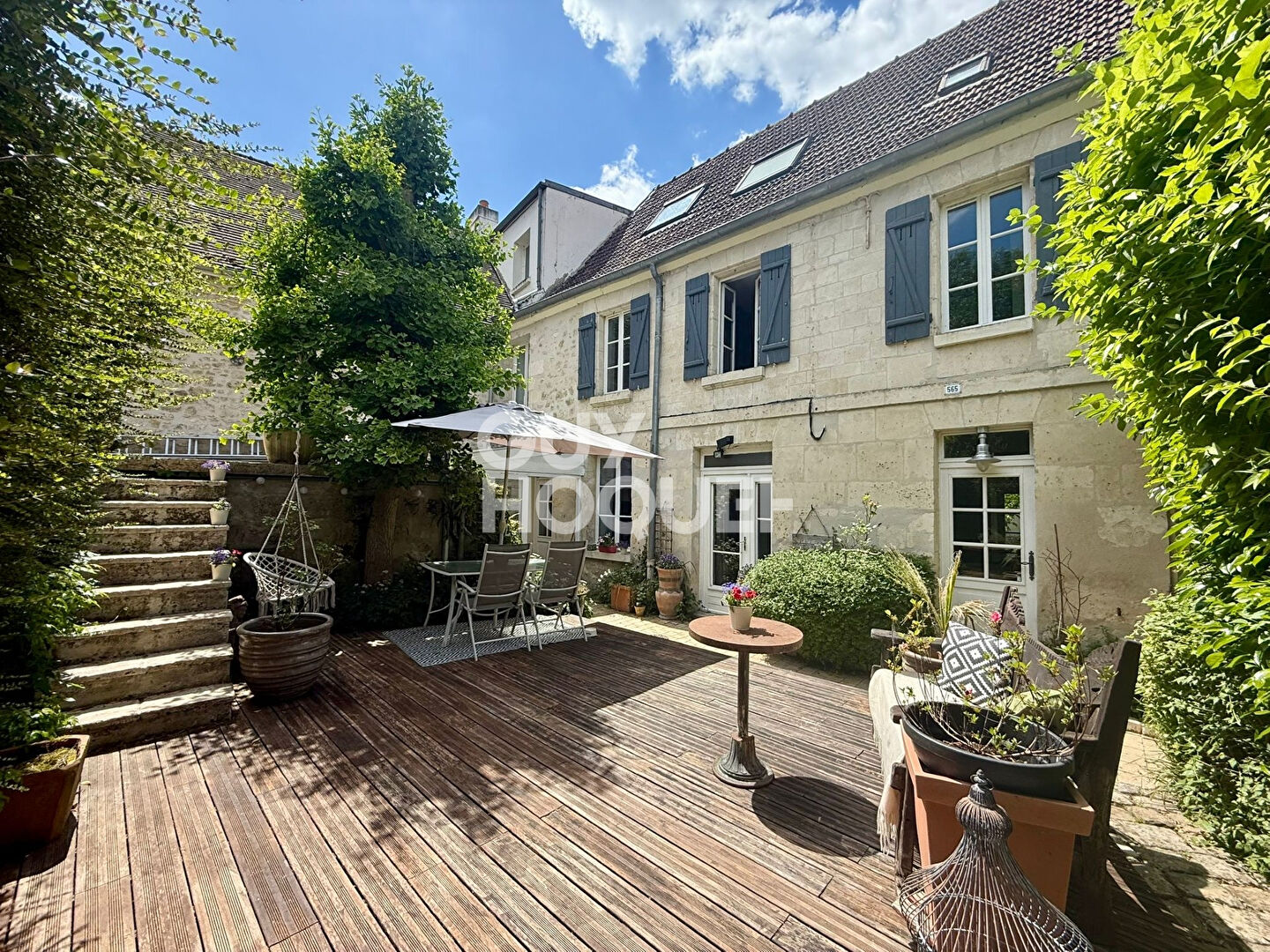 Agence immobilière de GUY HOQUET LACROIX SAINT OUEN