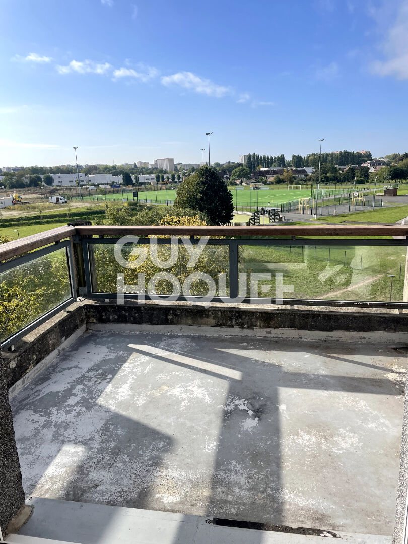 Agence immobilière de GUY HOQUET LACROIX SAINT OUEN