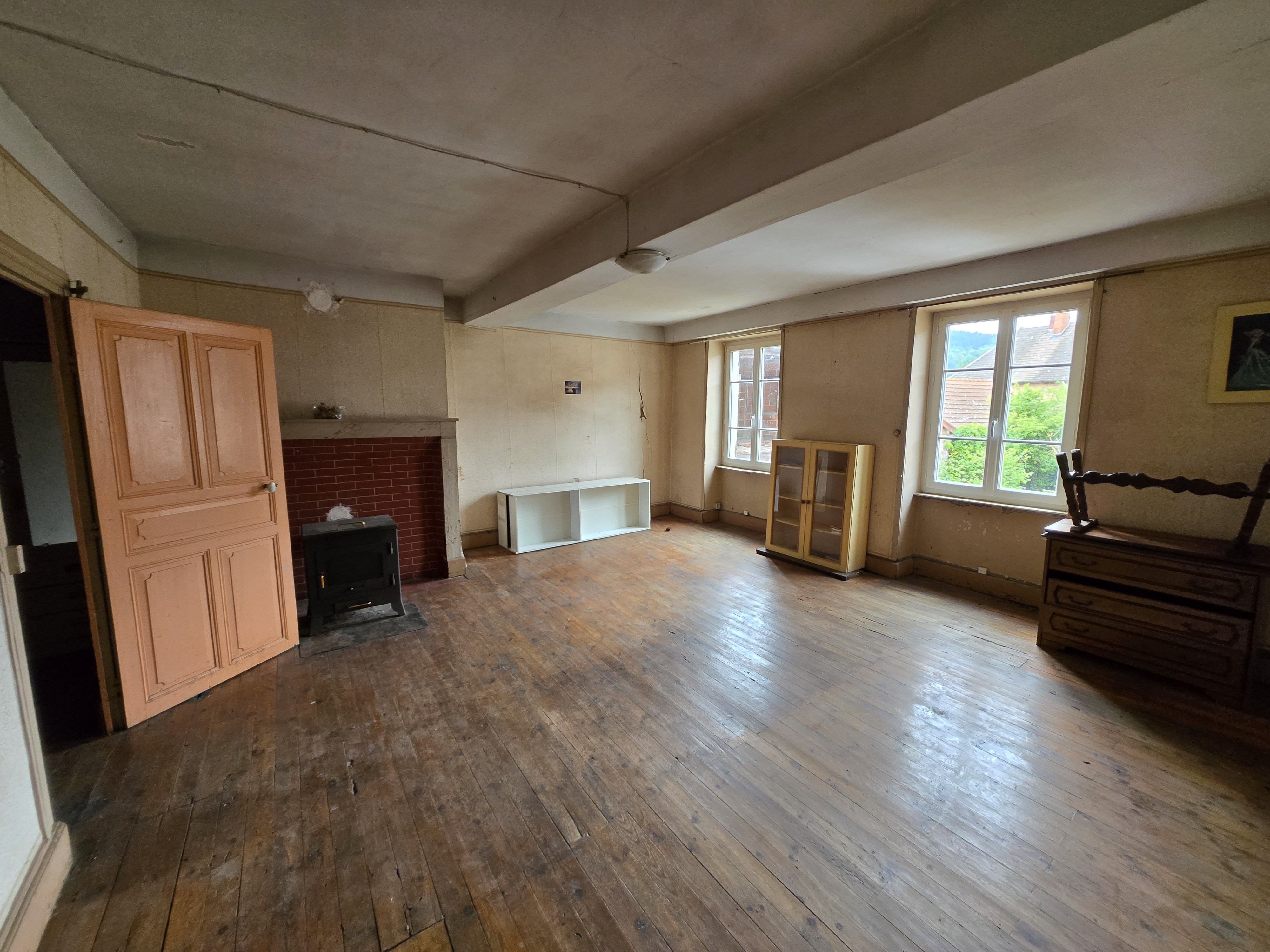 vente maison/villa 71520 Montmelard