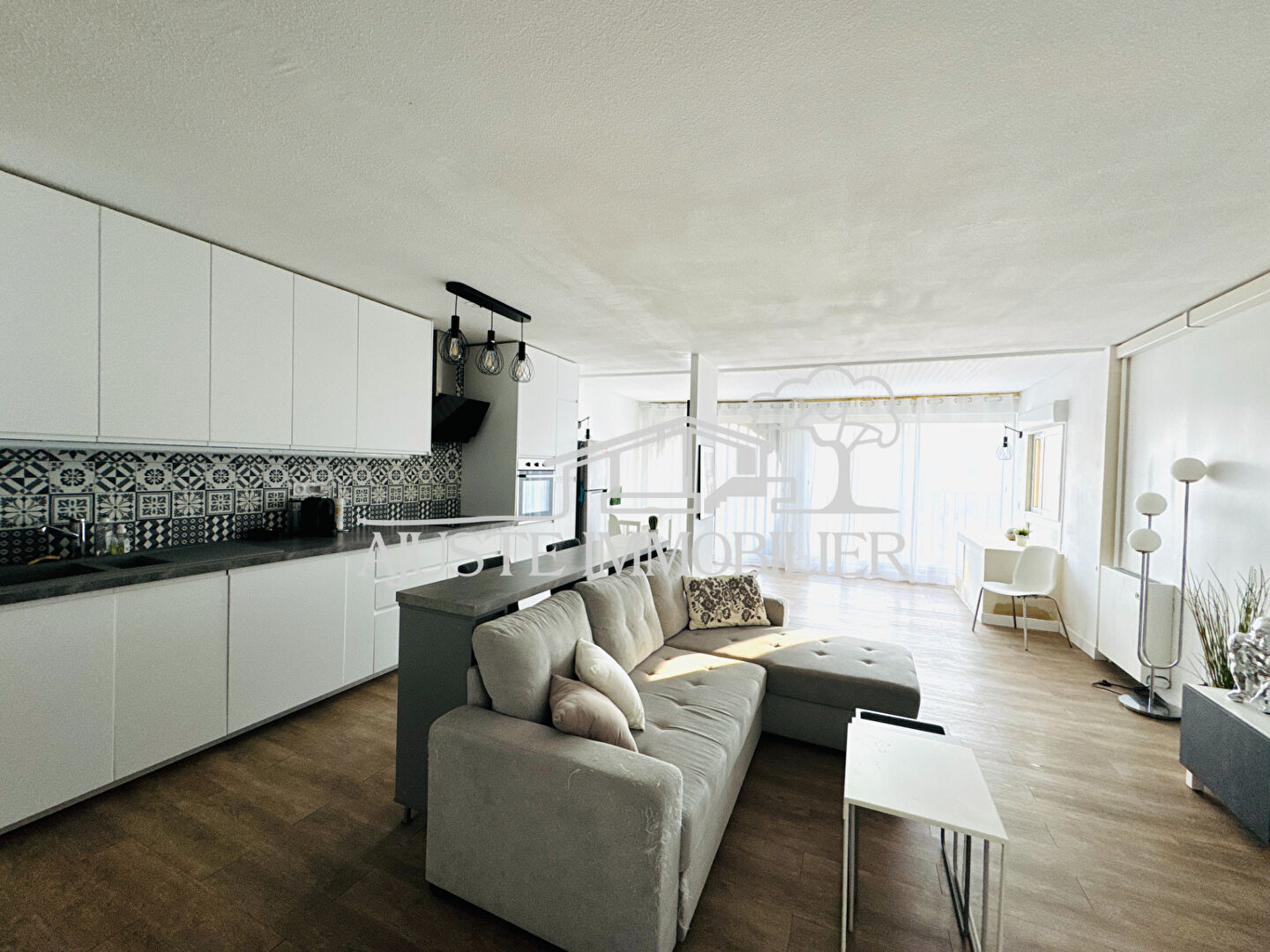 Agence immobilière de AJUSTE IMMOBILIER