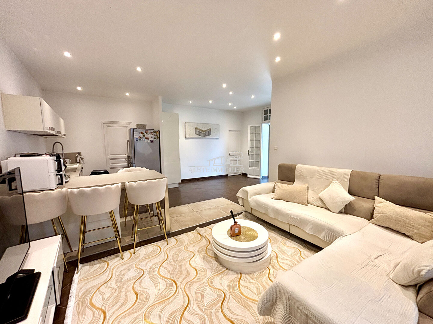 Agence immobilière de AJUSTE IMMOBILIER