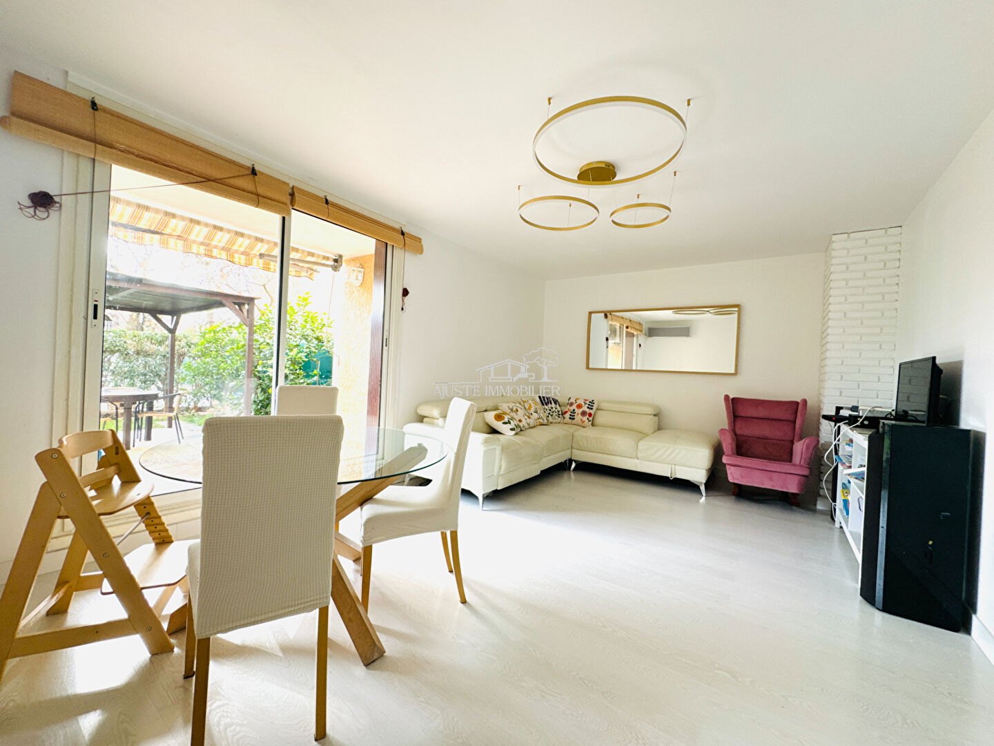 Agence immobilière de AJUSTE IMMOBILIER