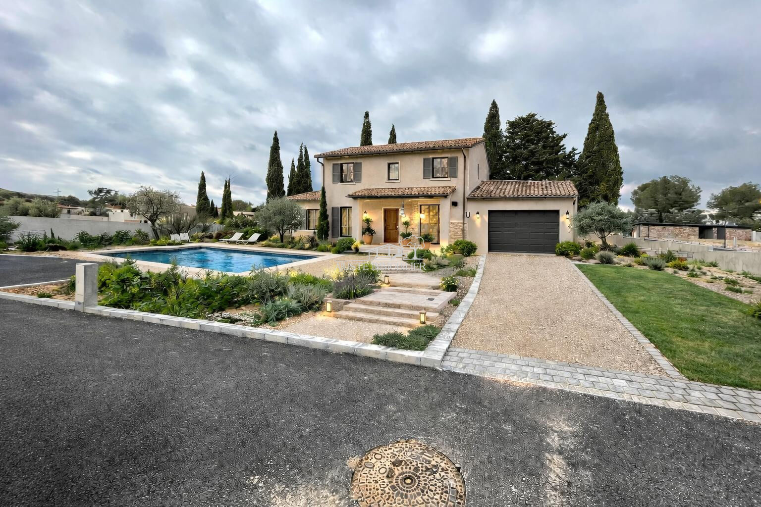 Agence immobilière de AJUSTE IMMOBILIER