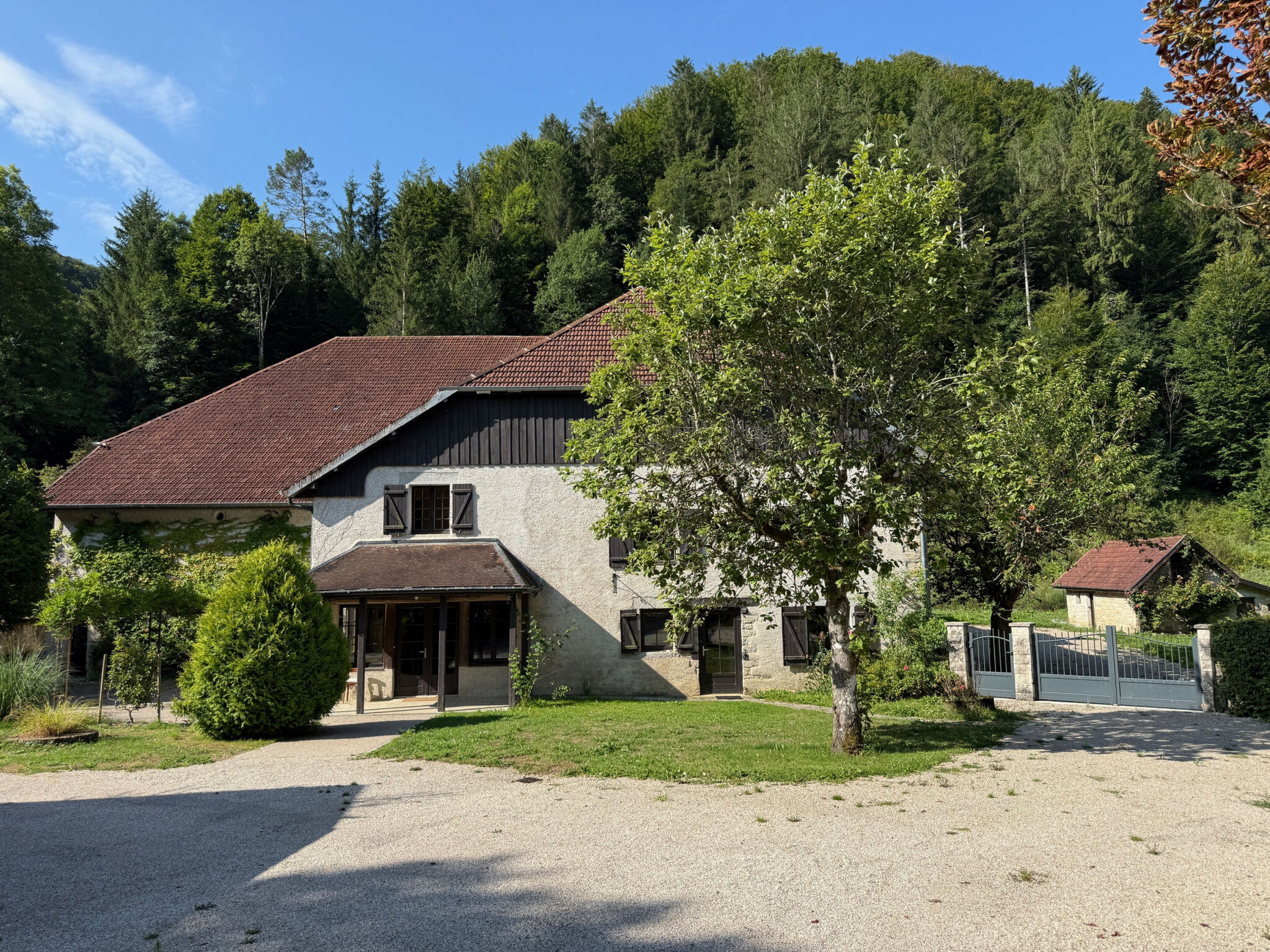 Agence immobilière de Confidence