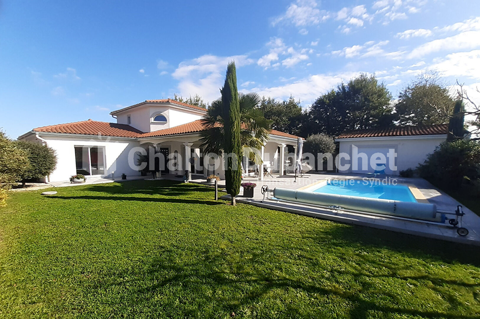 Agence immobilière de COMBE Aurélien - Agent Commercial