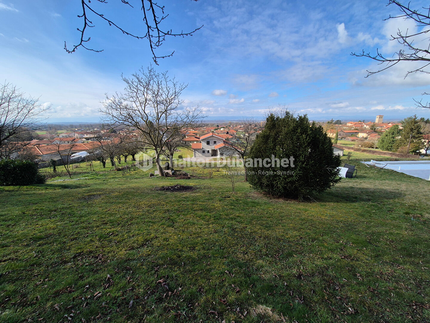 Agence immobilière de COMBE Aurélien - Agent Commercial