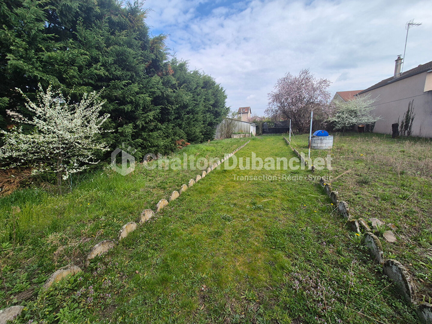 Agence immobilière de COMBE Aurélien - Agent Commercial