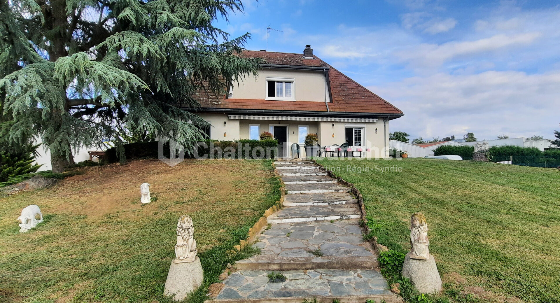 Agence immobilière de COMBE Aurélien - Agent Commercial