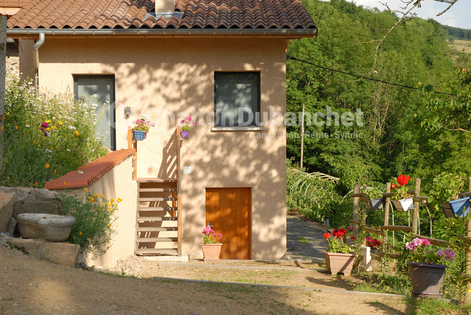 Agence immobilière de COMBE Aurélien - Agent Commercial