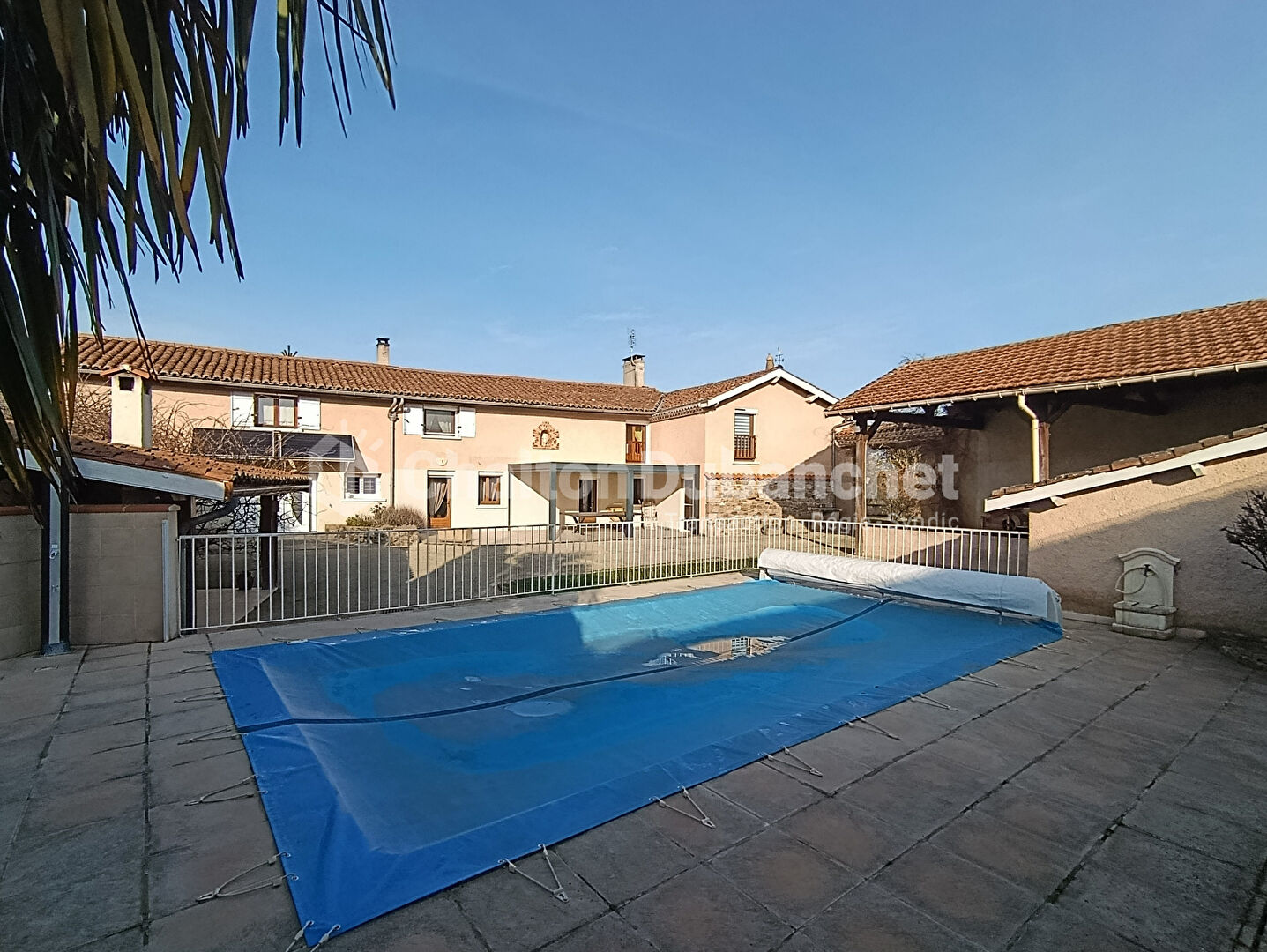 Agence immobilière de COMBE Aurélien - Agent Commercial